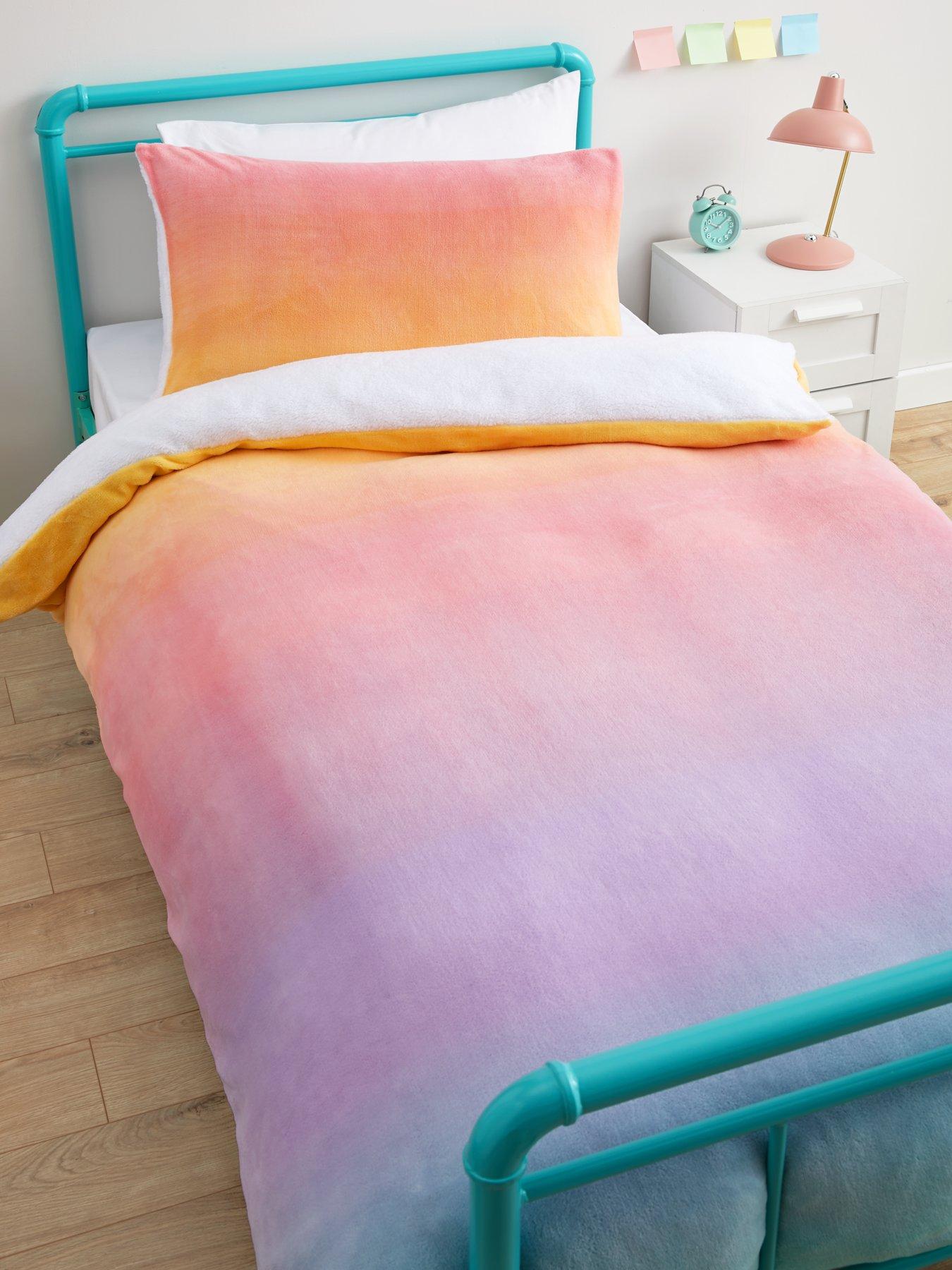 Product photograph of Very Home Cosy Kids Ombre Fleece Duvet Set - Sb - Multi from very.co.uk