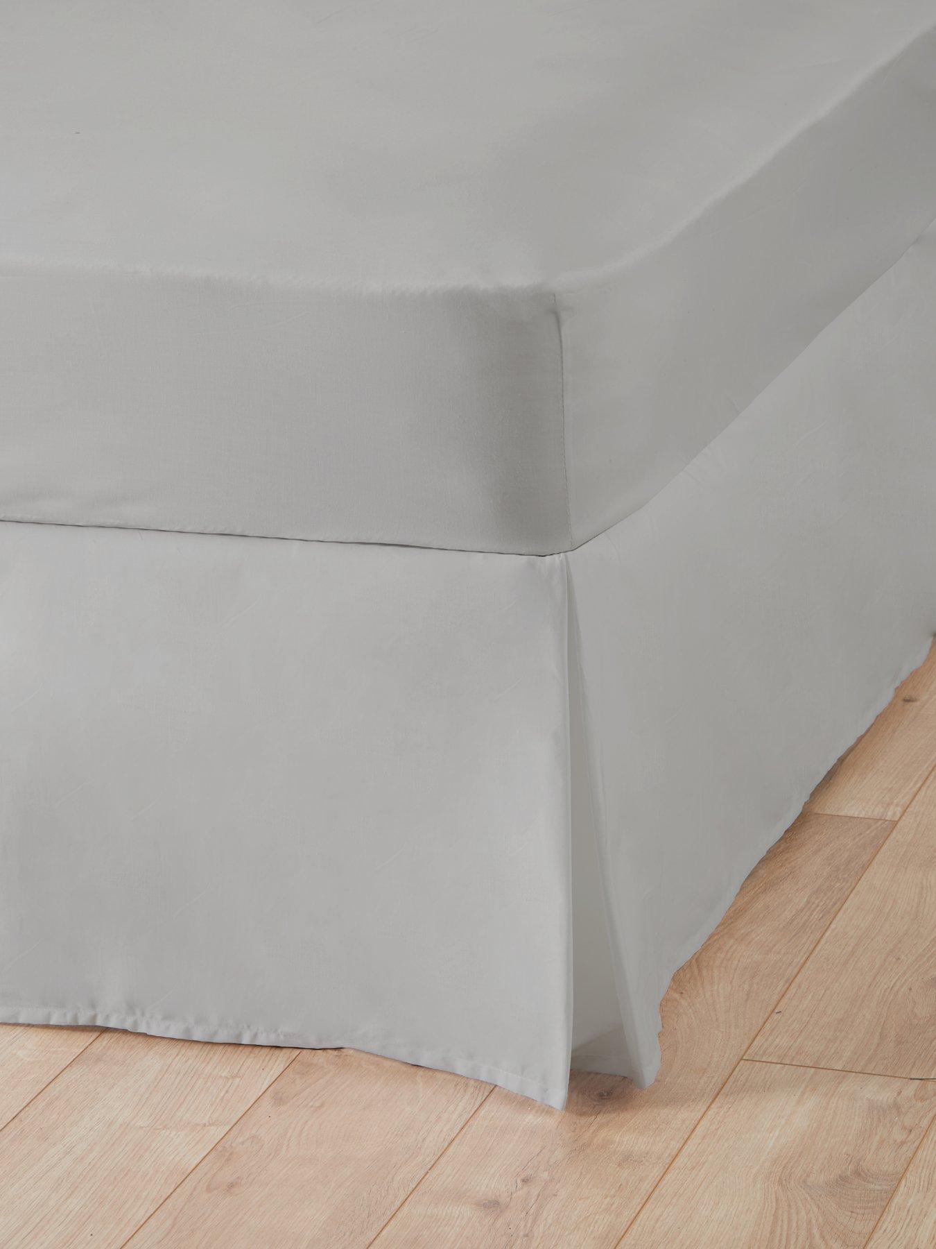 The Very Collection Non-Iron 180 Thread Count Box Pleat Base Valance