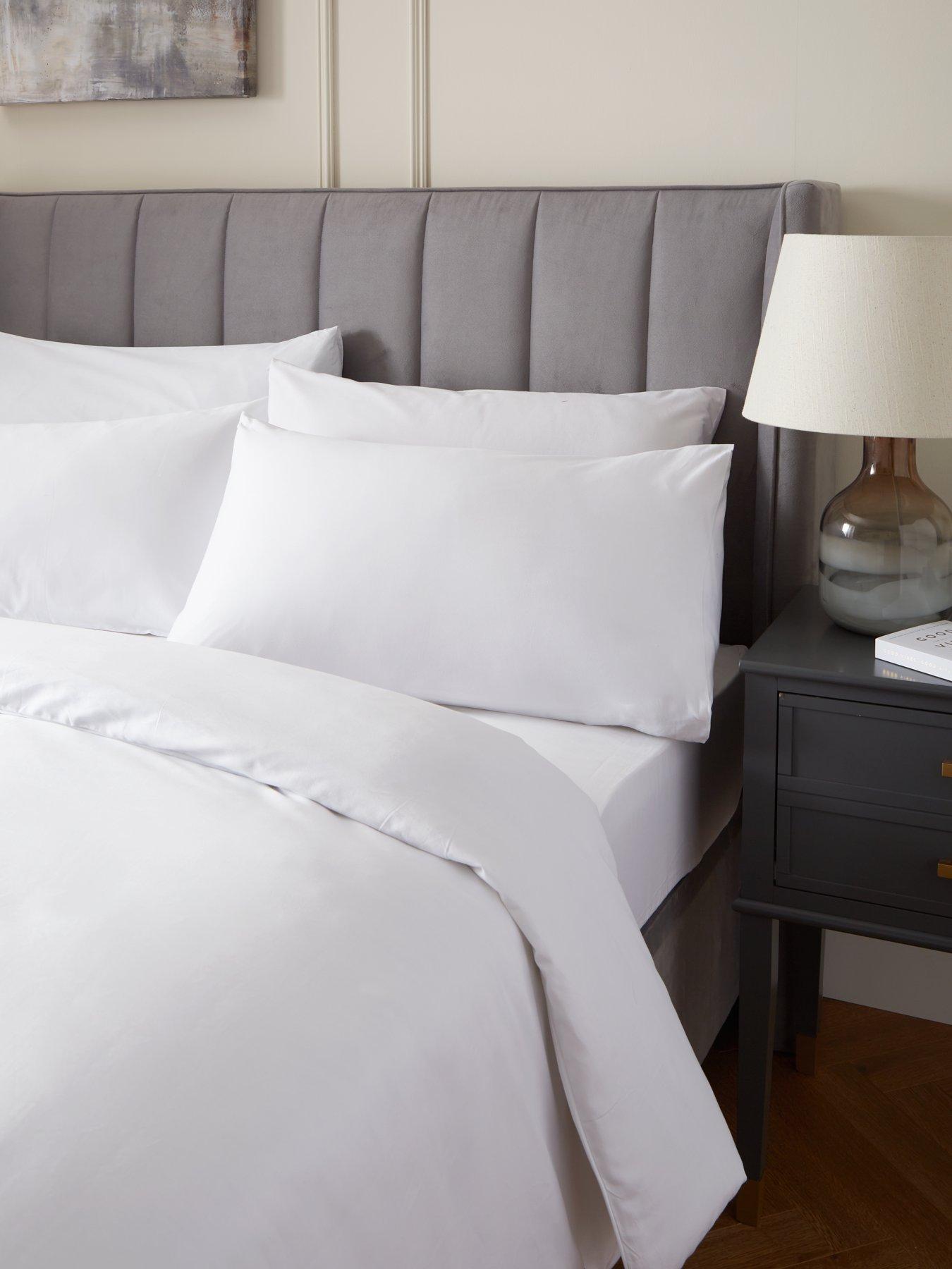 Image 3 of 5 of Very Home Luxury 400 Thread Count Soft Touch Cotton Sateen Duvet Cover&nbsp;Set
