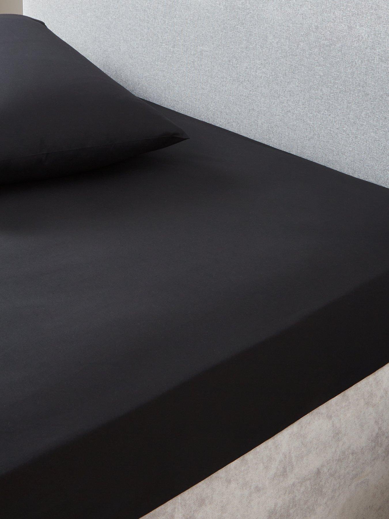 The Very Collection: Easy Care Polycotton Extra Deep 28 cm Fitted Sheet