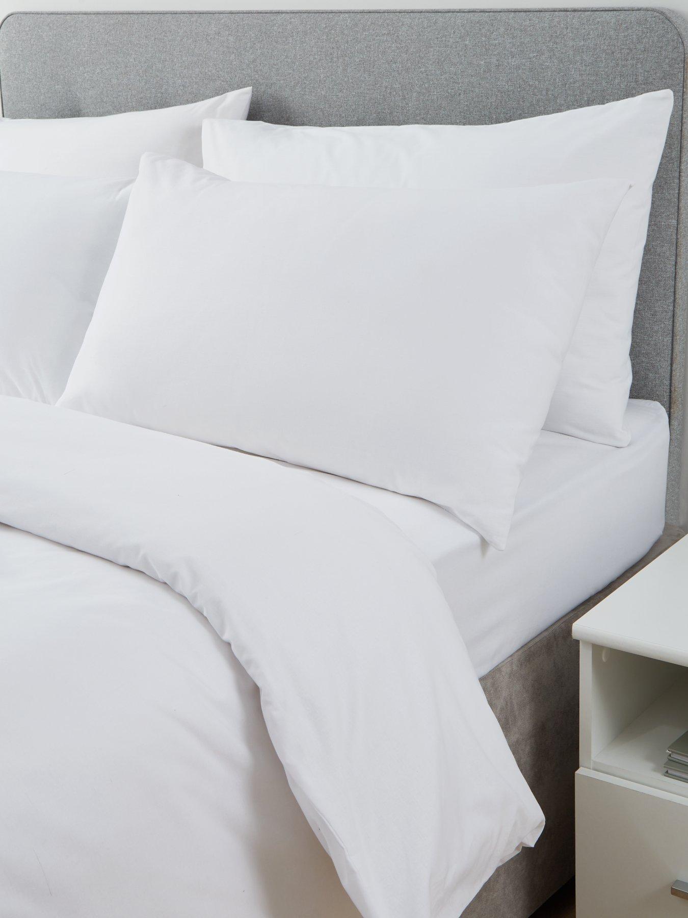 Image 3 of 5 of Everyday Easy Care Polycotton&nbsp;Duvet Cover Set