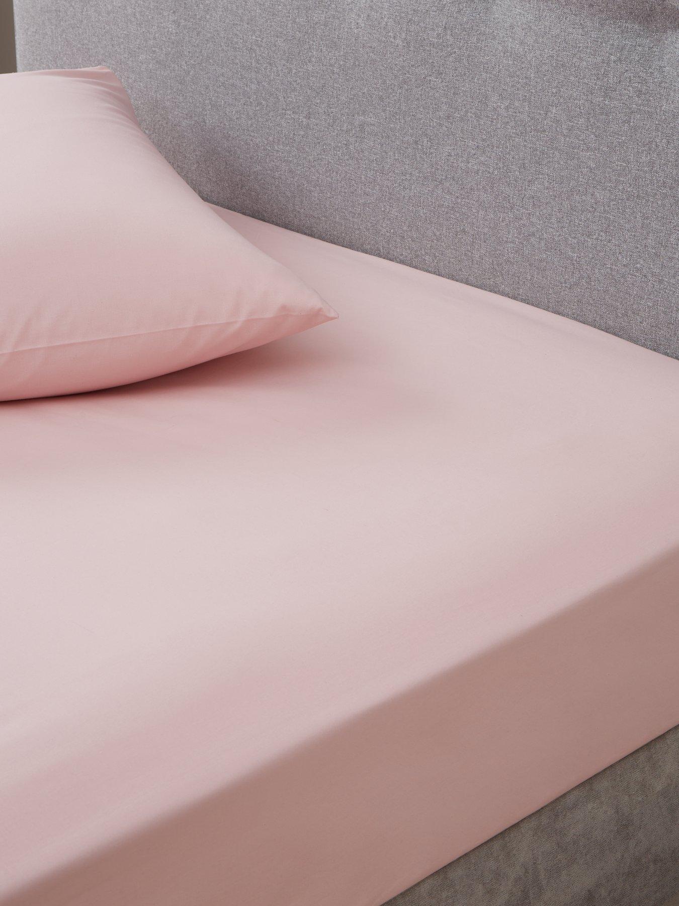 The Very Collection Non-Iron 180 Thread Count Extra Deep 32 cm Fitted Sheet