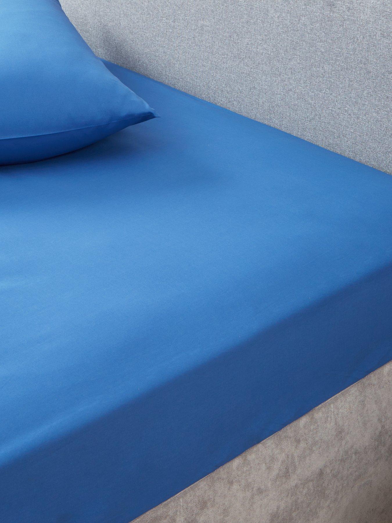 The Very Collection: Easy Care Polycotton Extra Deep 32 cm Fitted Sheet