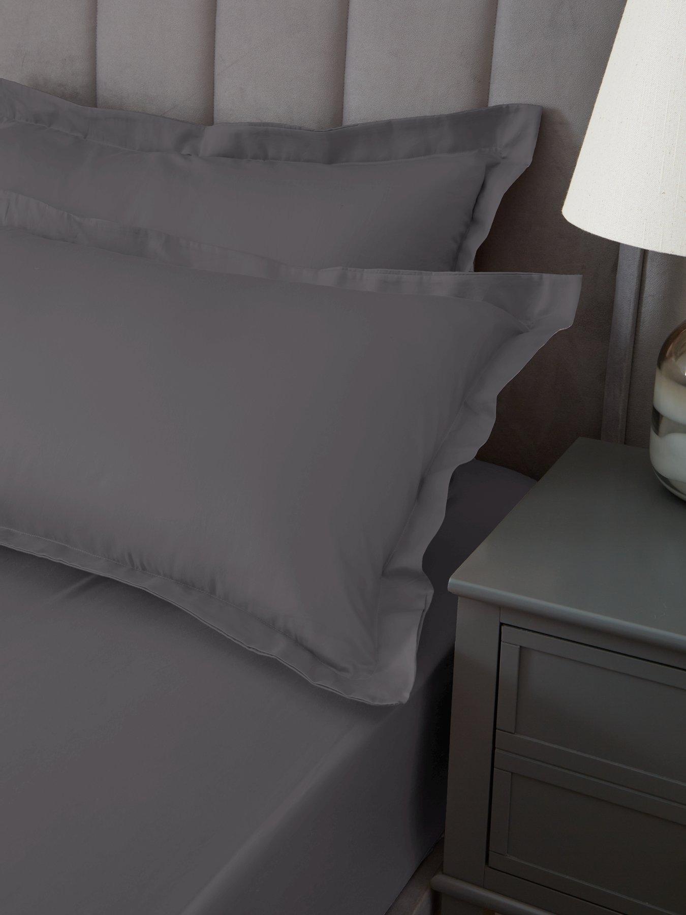 undefined Luxury 400 Thread Count Soft Touch Cotton Sateen Oxford Pillowcase Pair