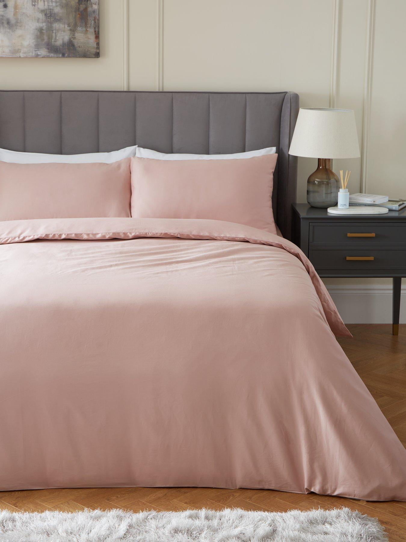 undefined Luxury 400 Thread Count Soft Touch Cotton Sateen Duvet Cover Set