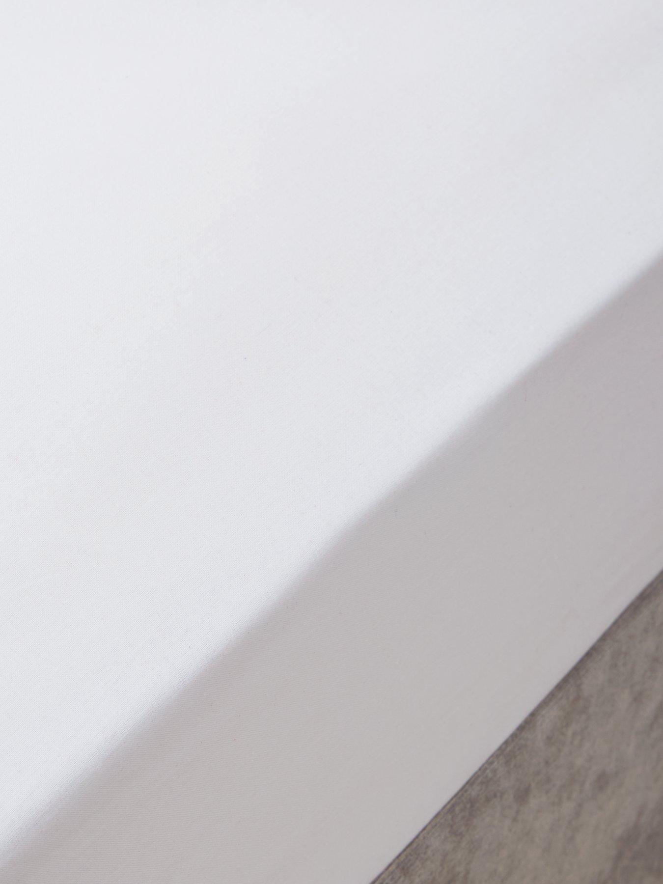 Image 3 of 4 of Very Home Easy Care Polycotton&nbsp;Extra Deep 32 cm Fitted Sheet