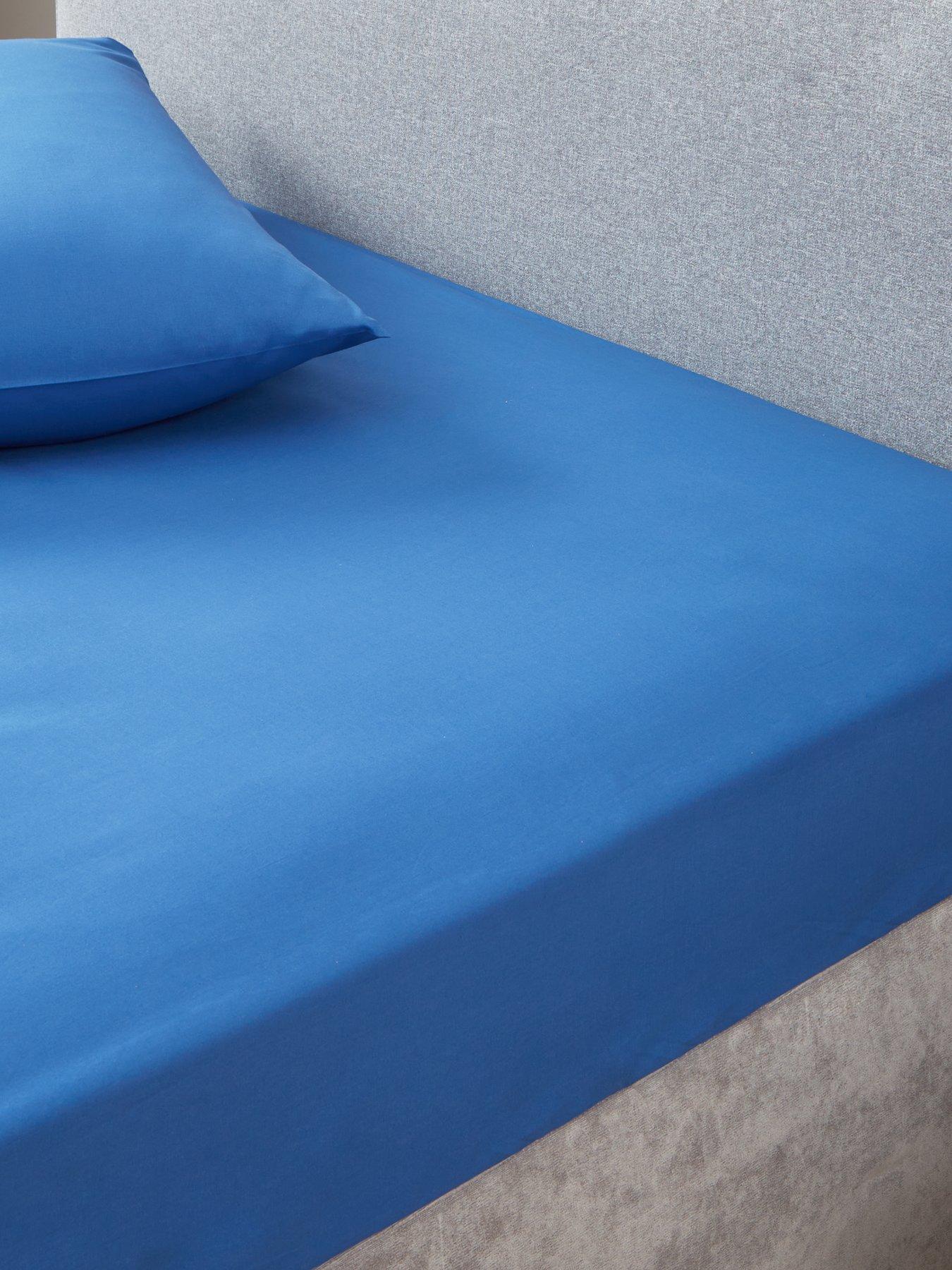 undefined Easy Care Polycotton Extra Deep 28 cm Fitted Sheet
