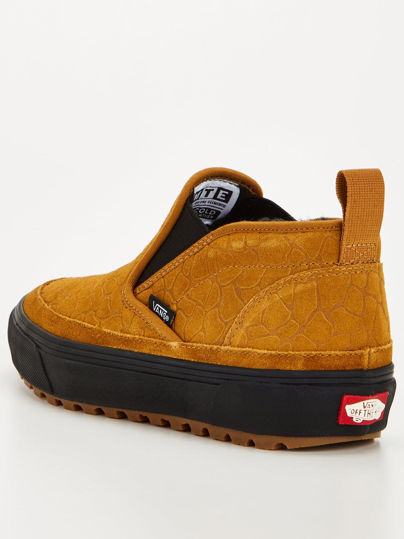 Vans mid best sale mte slip on