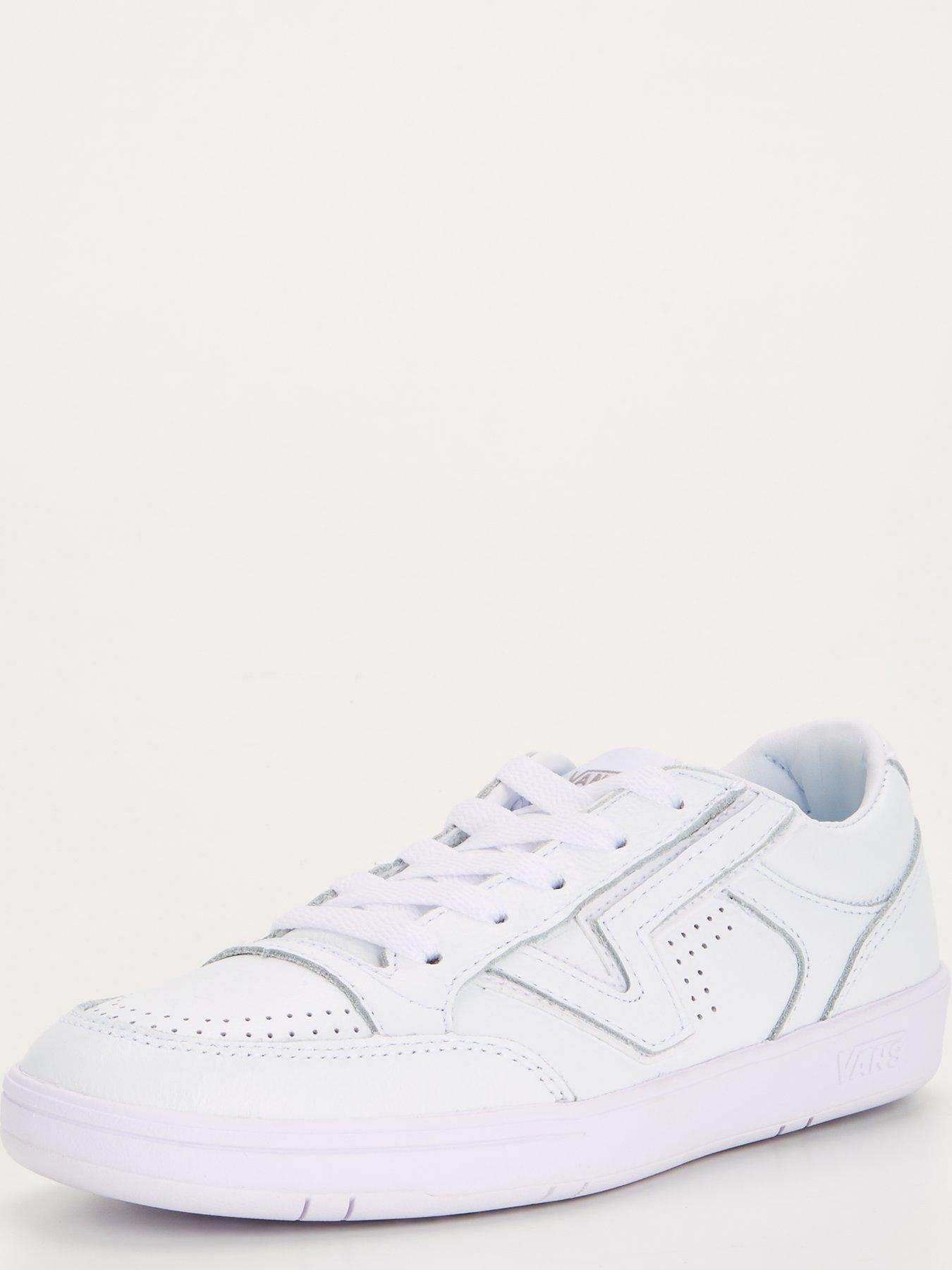 White vans deals trainers sale