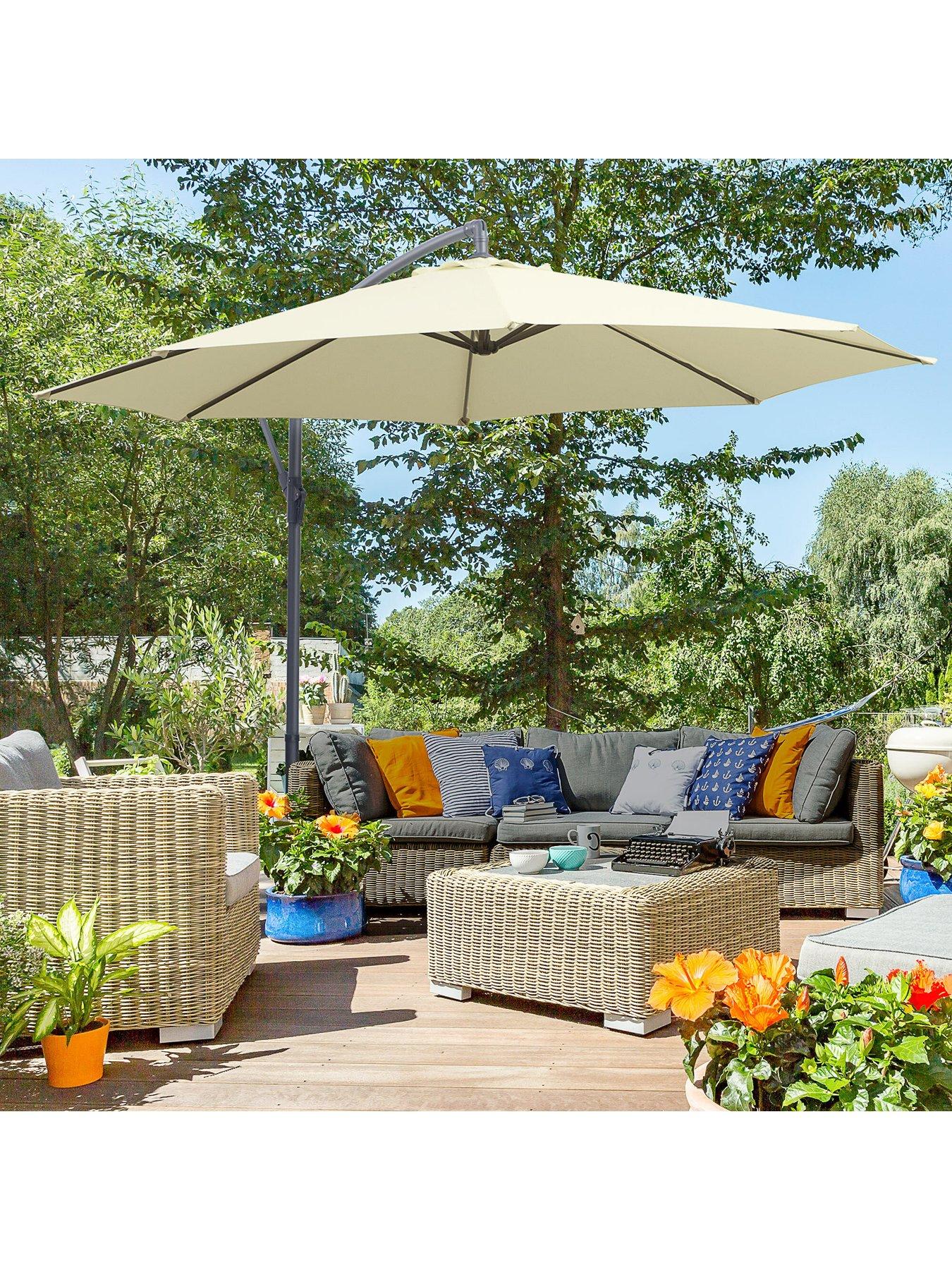 Rattan parasol online