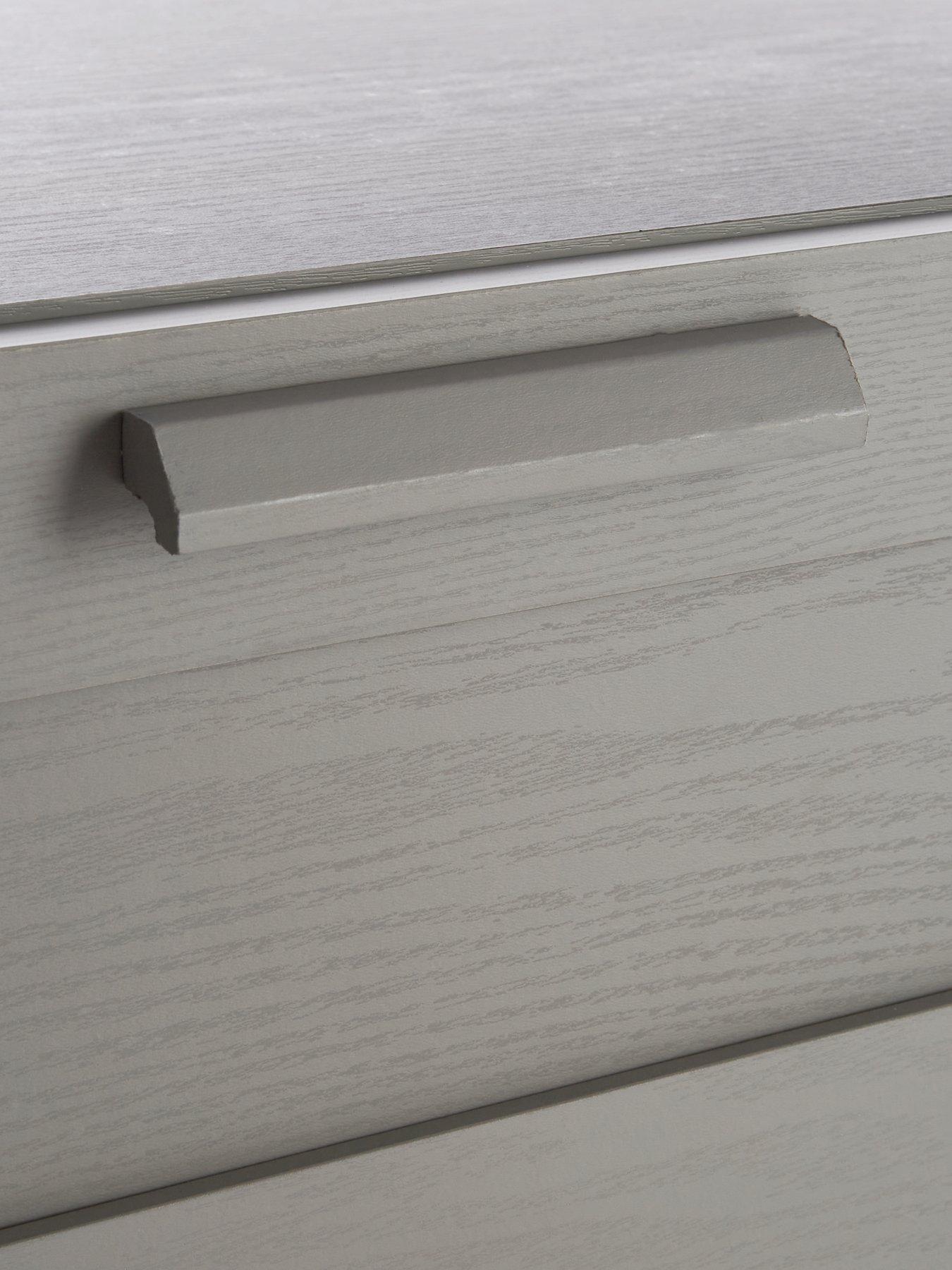 Image 5 of 6 of Everyday Taryn Kids&nbsp;4 Drawer Chest - Grey