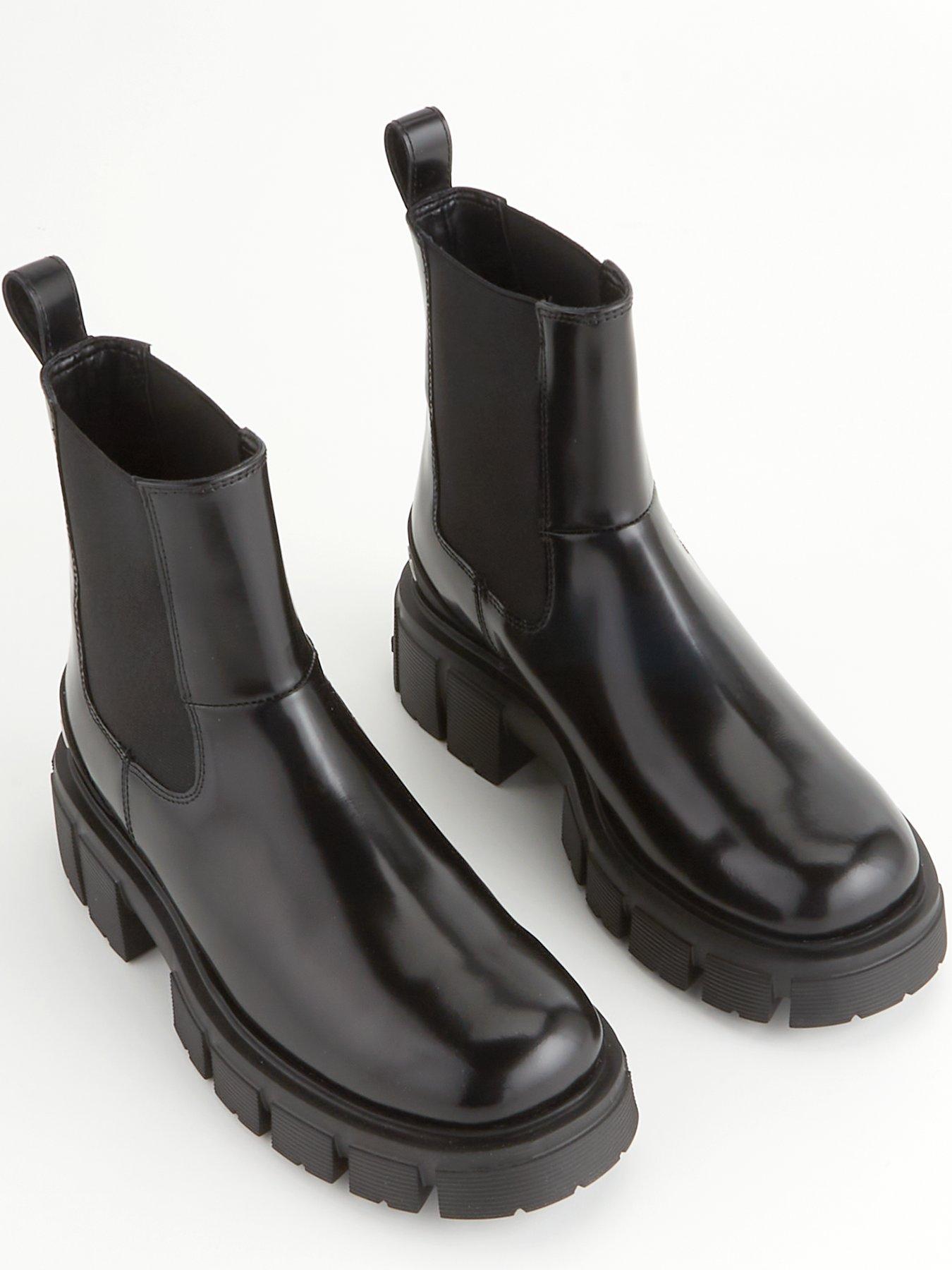 Love moschino flatform ankle boots online