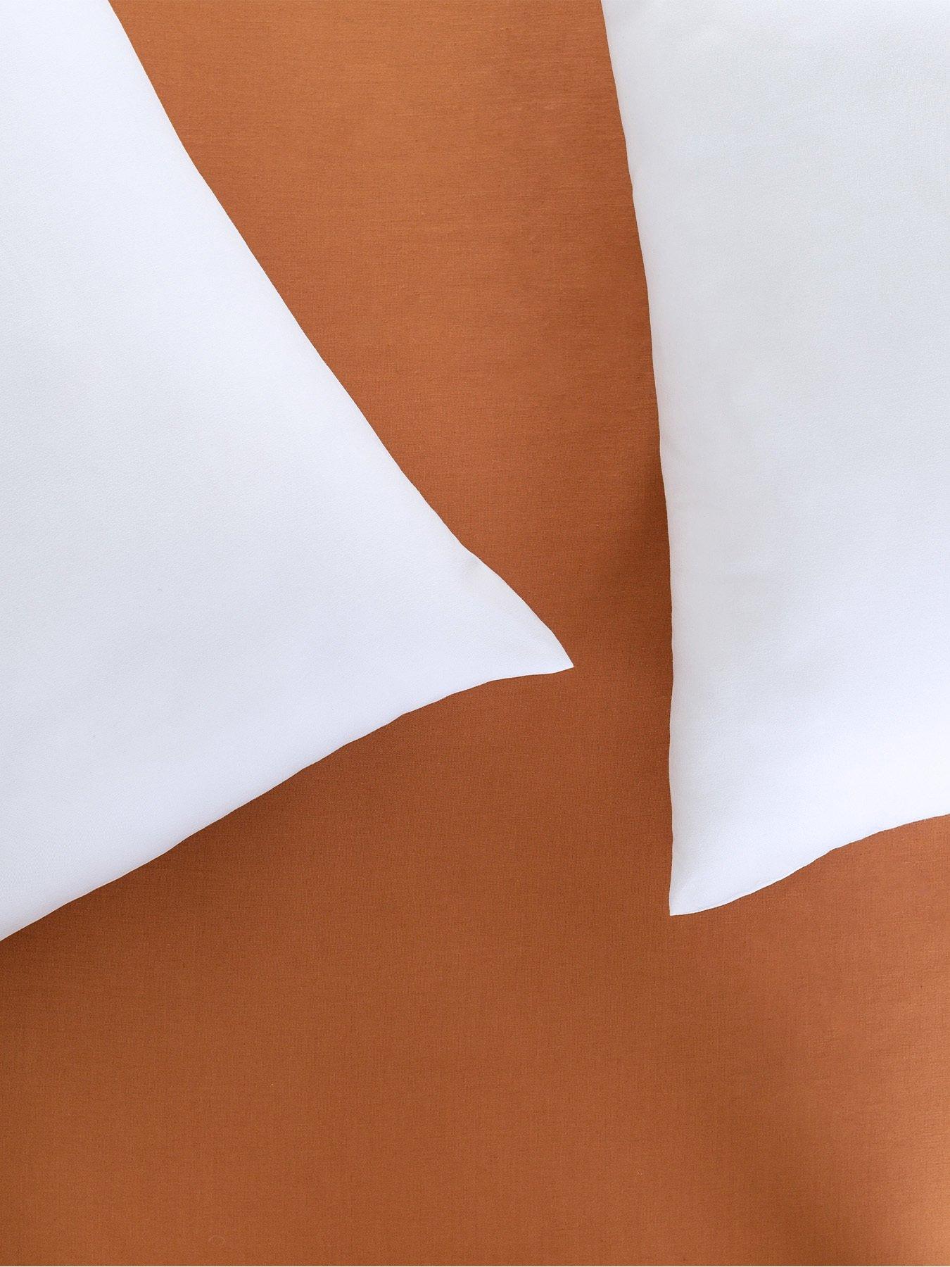 Image 5 of 5 of Slumberdown Climate Control Super Support Pack of 4 Pillows - White