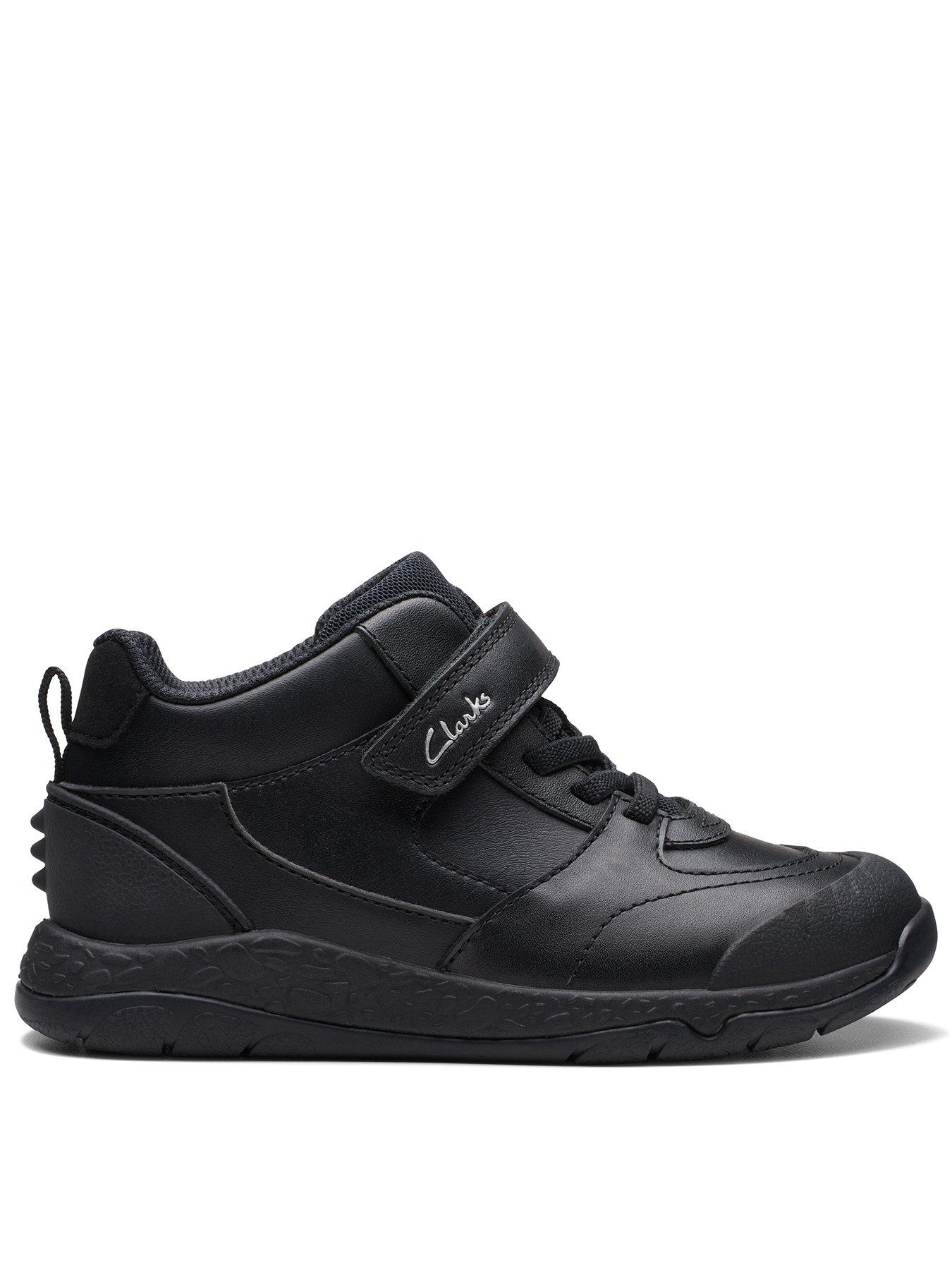 Clarks star stride store black