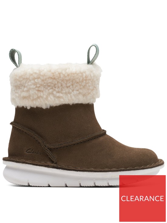 front image of clarks-toddler-banbrookwarmt-boots-brown