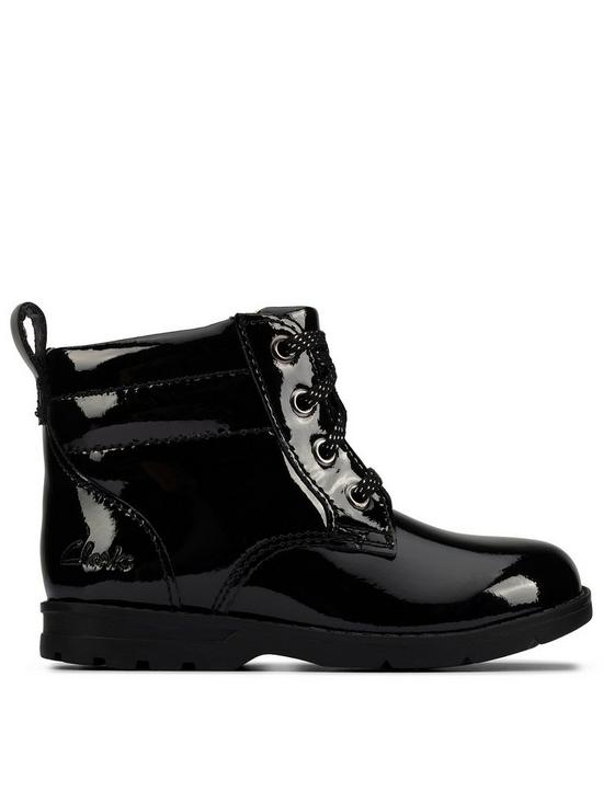 front image of clarks-toddler-dabi-lace-boots-black