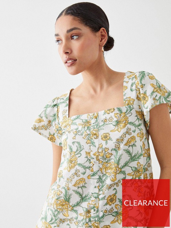 front image of dorothy-perkins-floral-linen-look-button-front-blouse-yellow