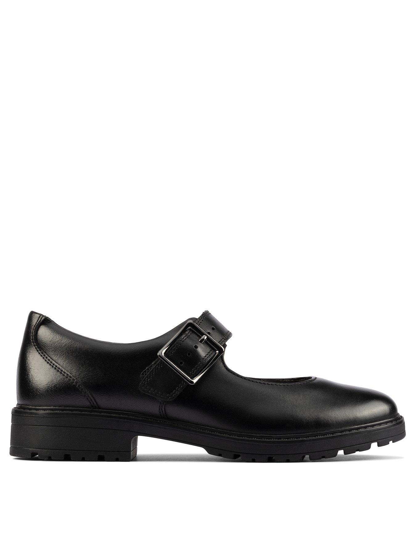 Clarks Youth Loxham Walk School Shoe - Black
