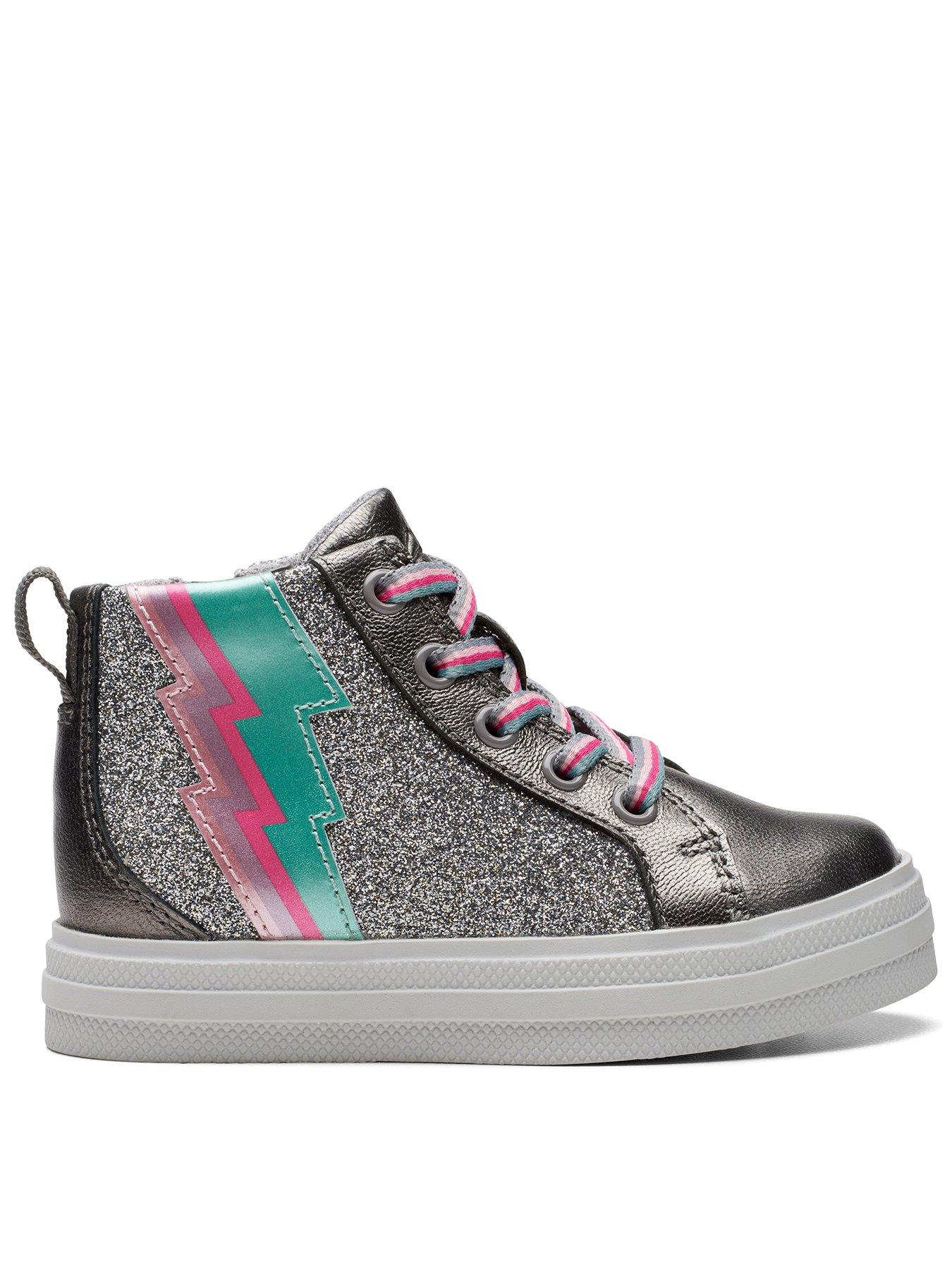 clarks-toddler-nova-light-boots-grey