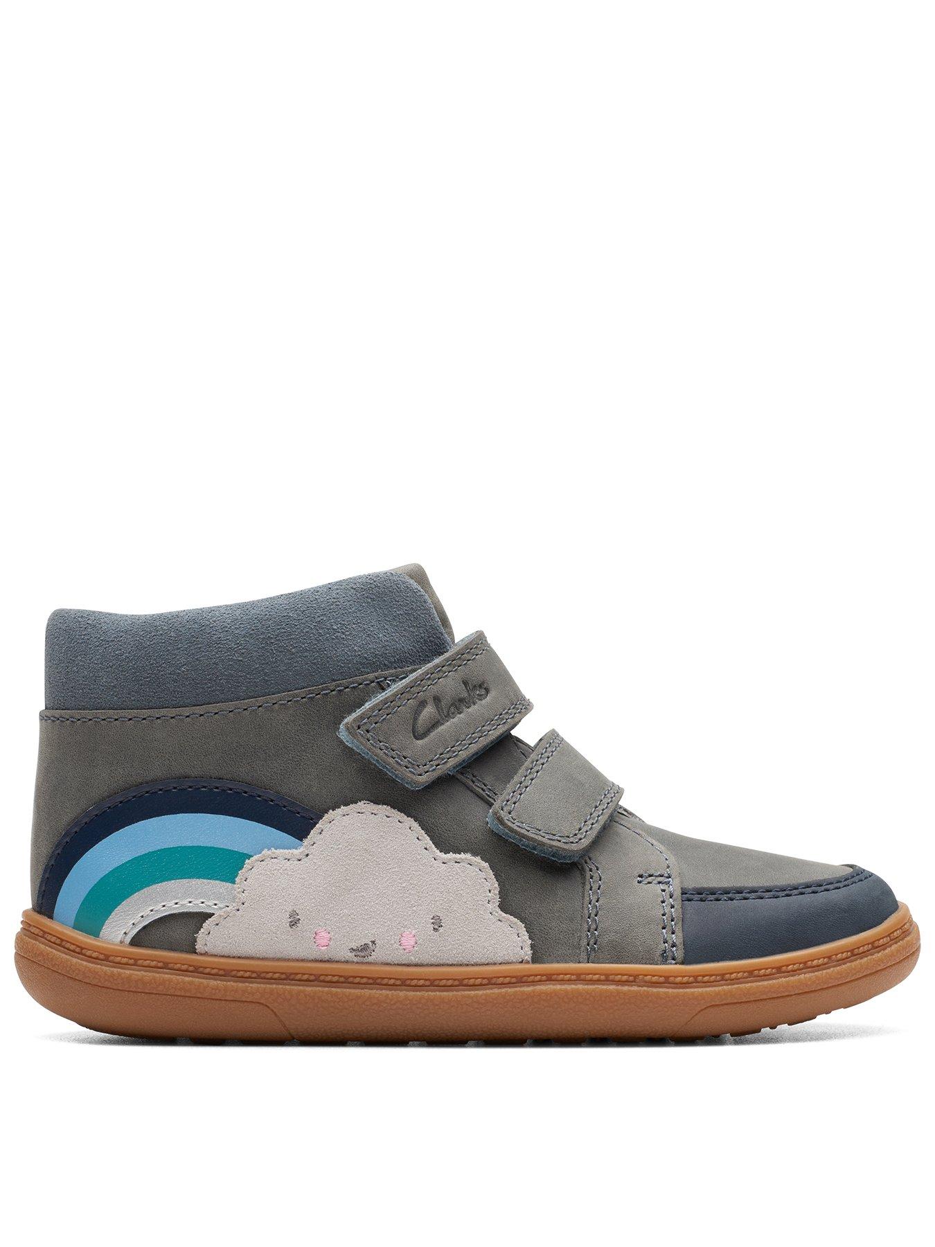 Clarks on sale uk kids