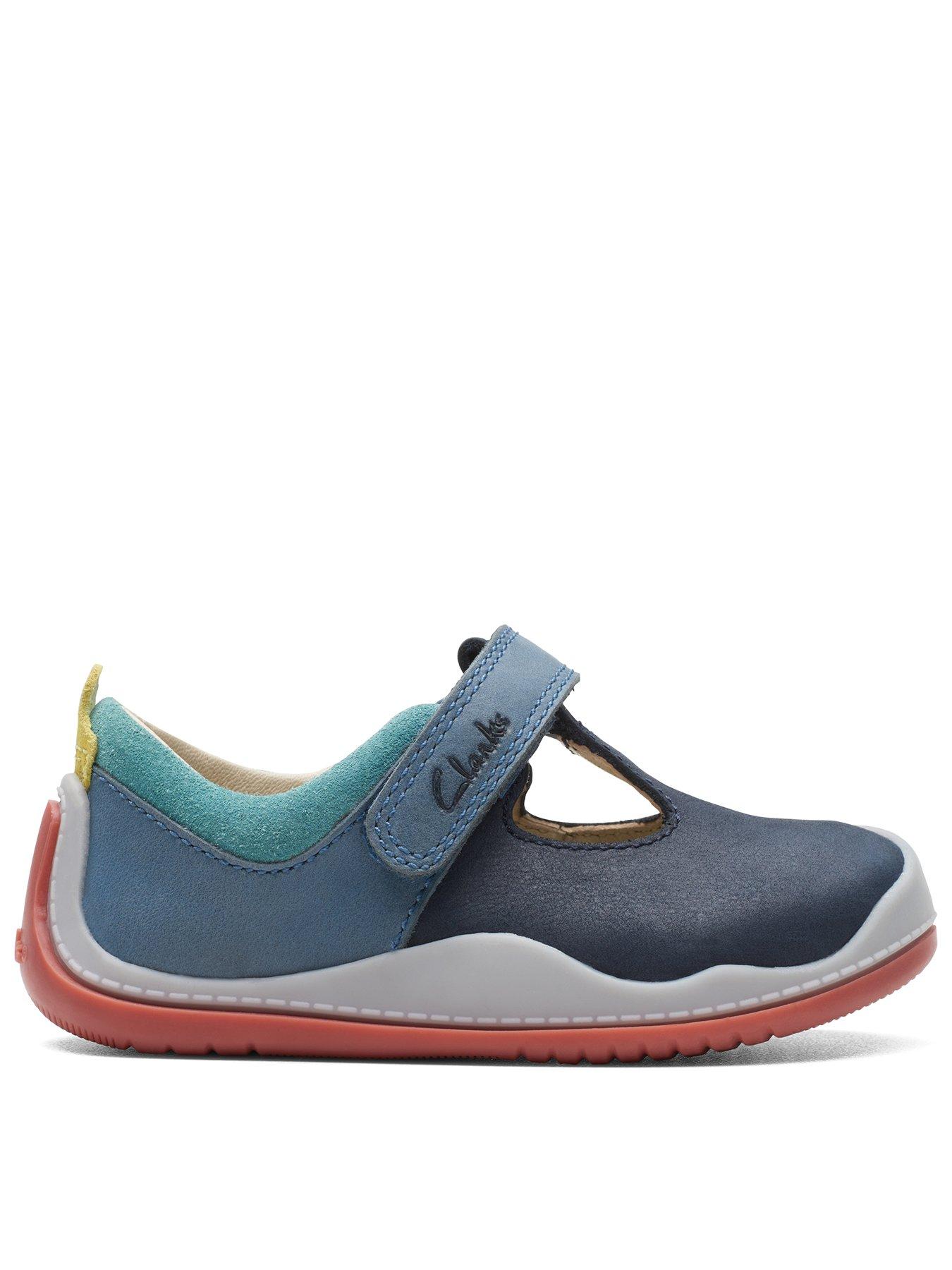 Very on sale clarks shoes