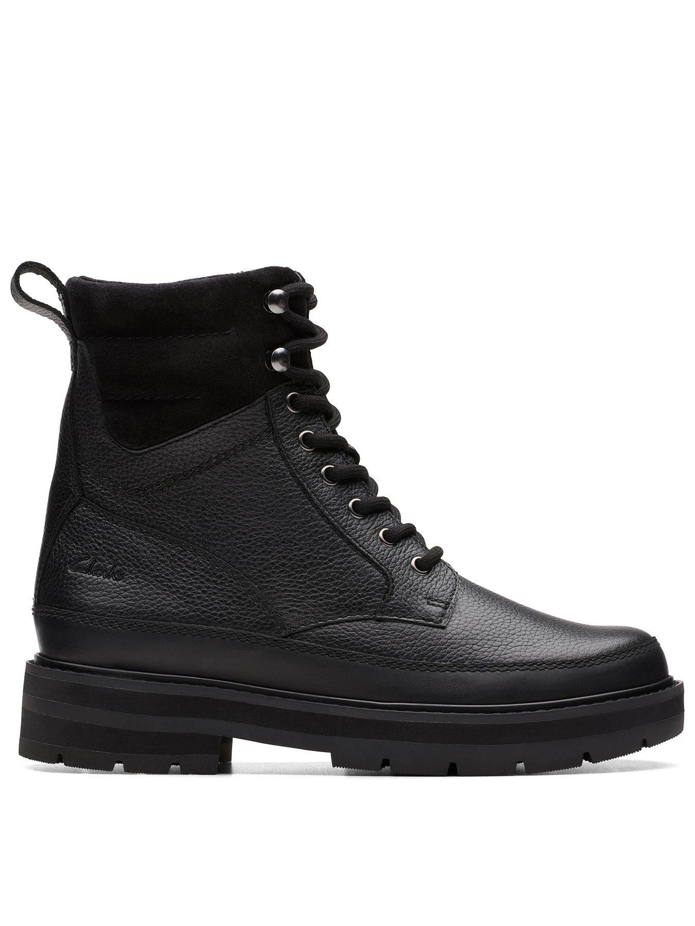 Clarks Kid Praguestyle Boots Black very