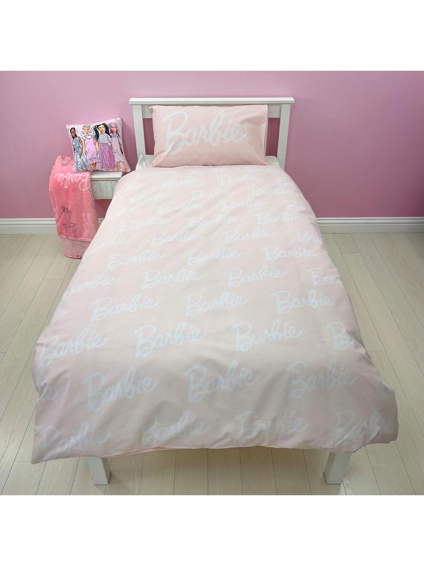 Image 3 of 6 of Barbie Figures Single Duvet Cover Set - Multi