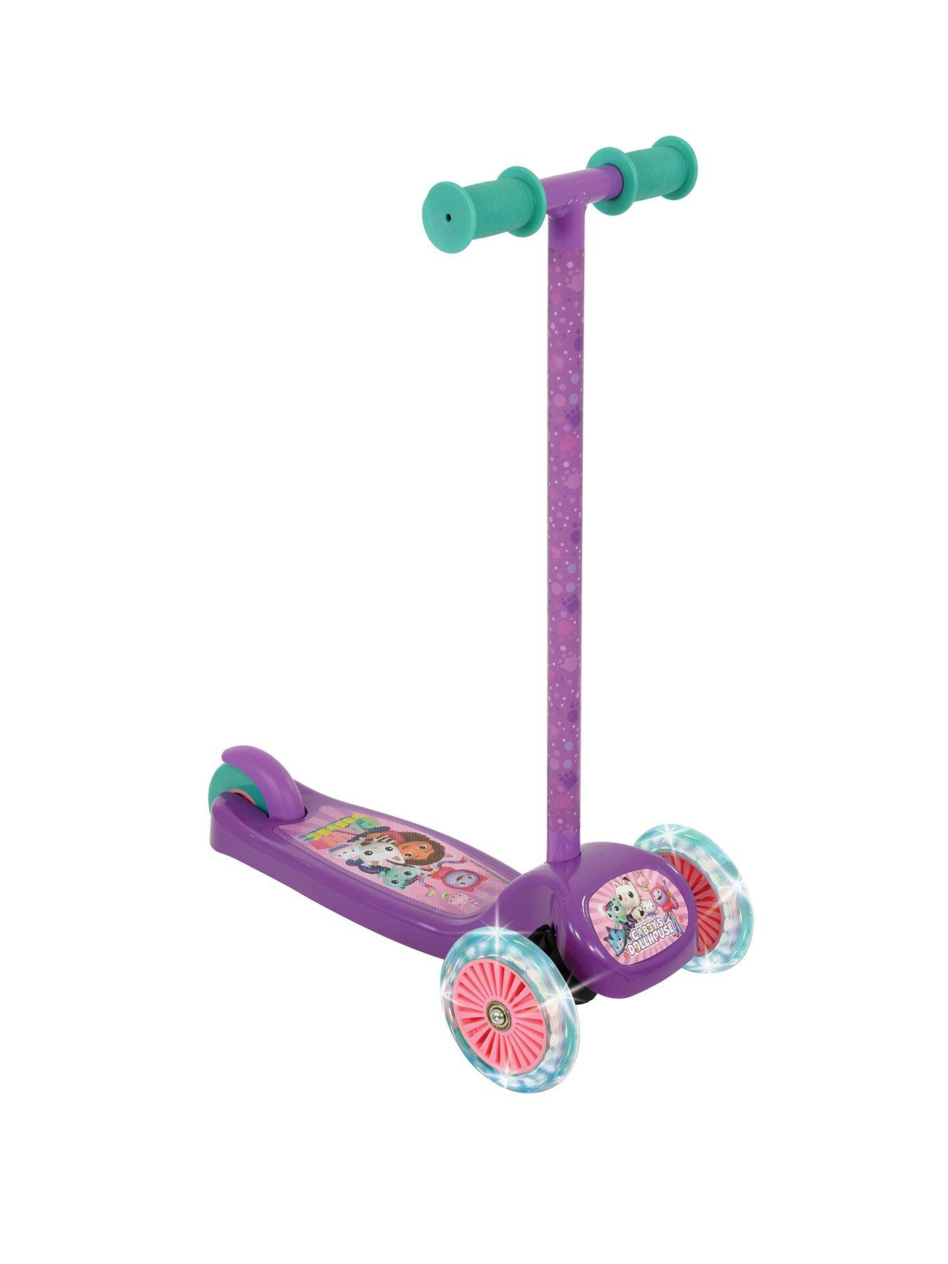 undefined Tilt 'n' Turn Scooter with Lights