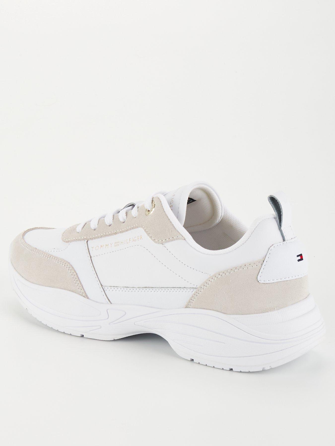 Tommy hilfiger store star essential trainers