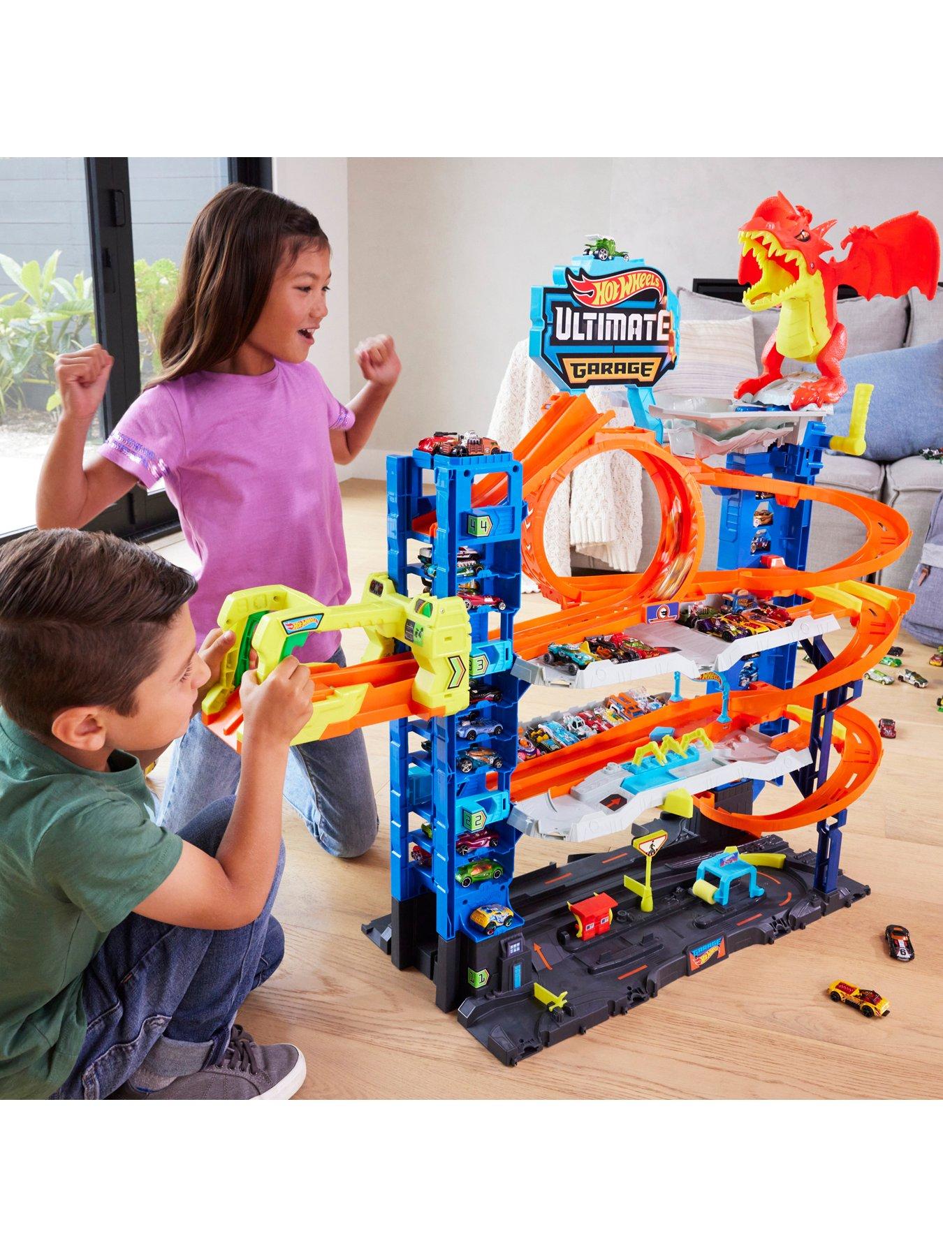 Hot Wheels® Ultimate Garage Robo T-Rex Multi-Level Tower with