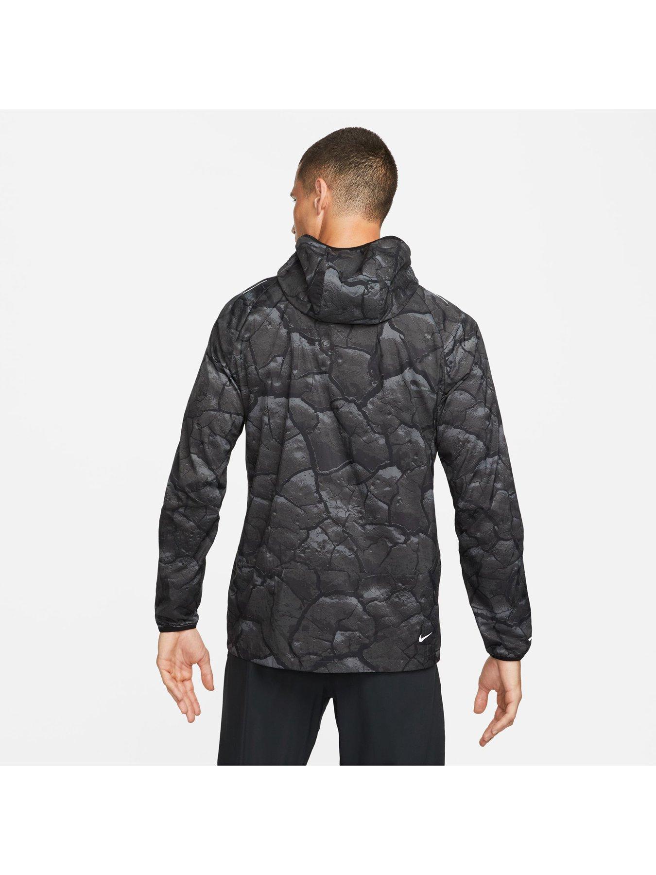 Nike store clearance jacket