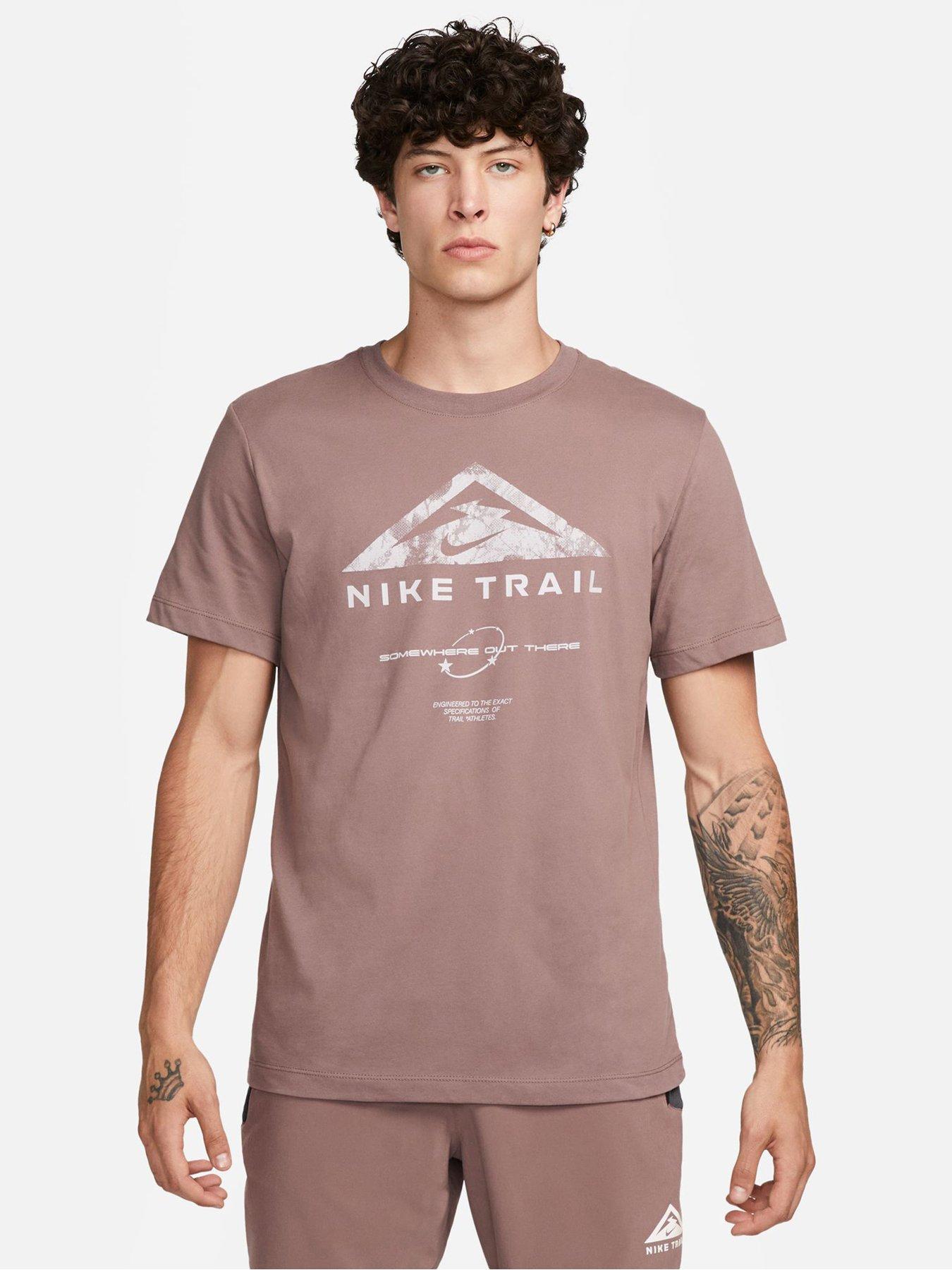 Nike running t shirt on sale sale