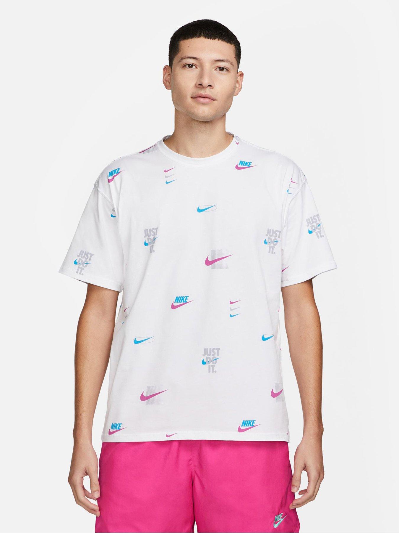 Nike all over print hotsell t shirt