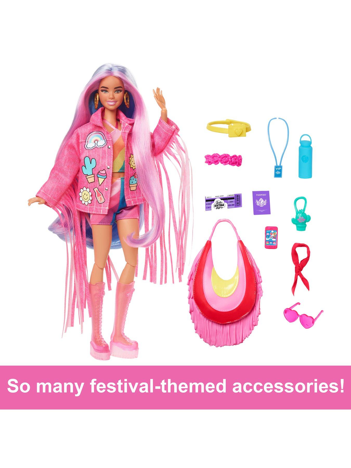 Barbie pink passport vacation cheap doll giftset