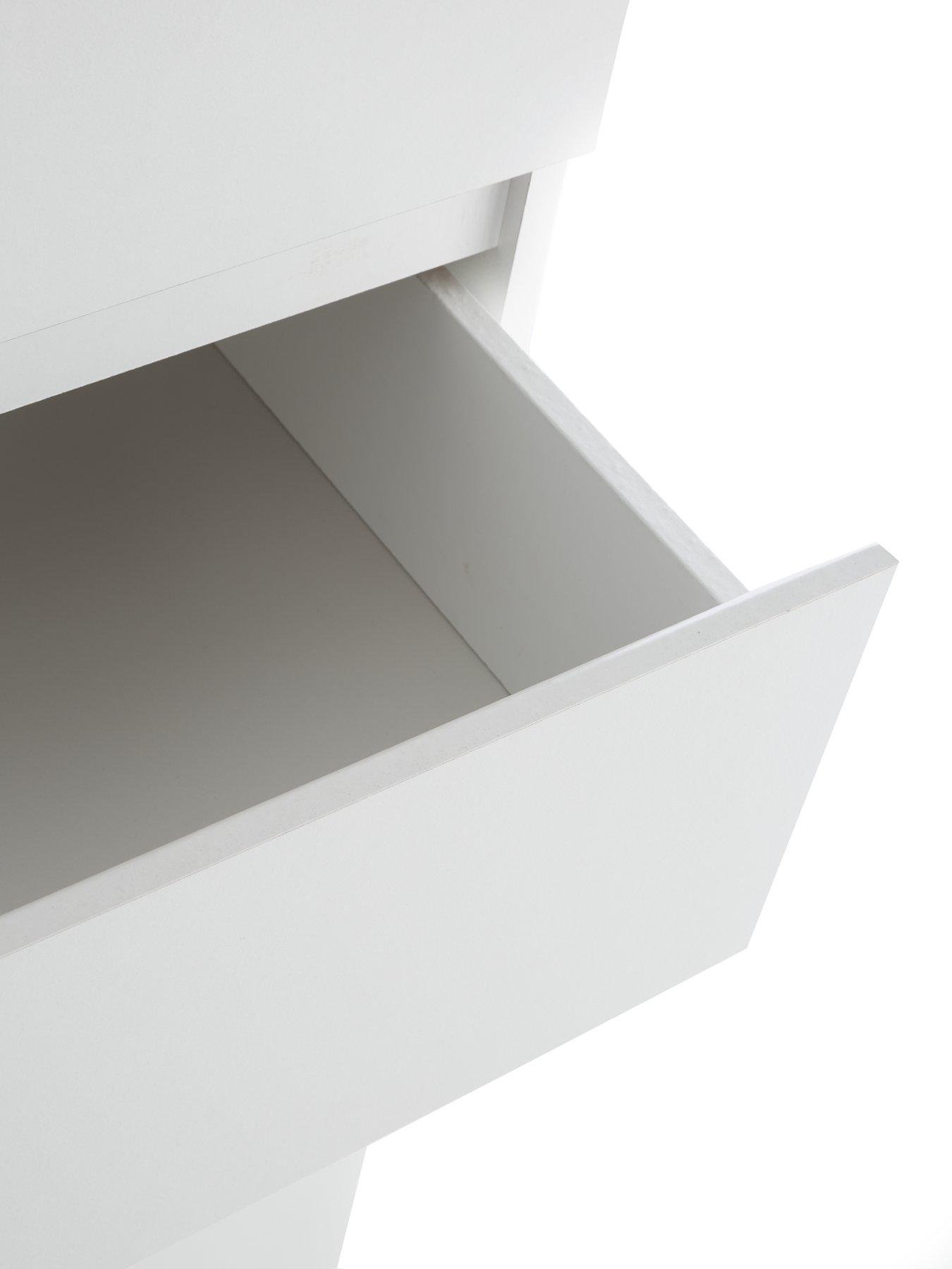 Image 4 of 7 of The Very Collection Lisson 5 Drawer Narrow Chest - White&nbsp;- FSC&reg; Certified