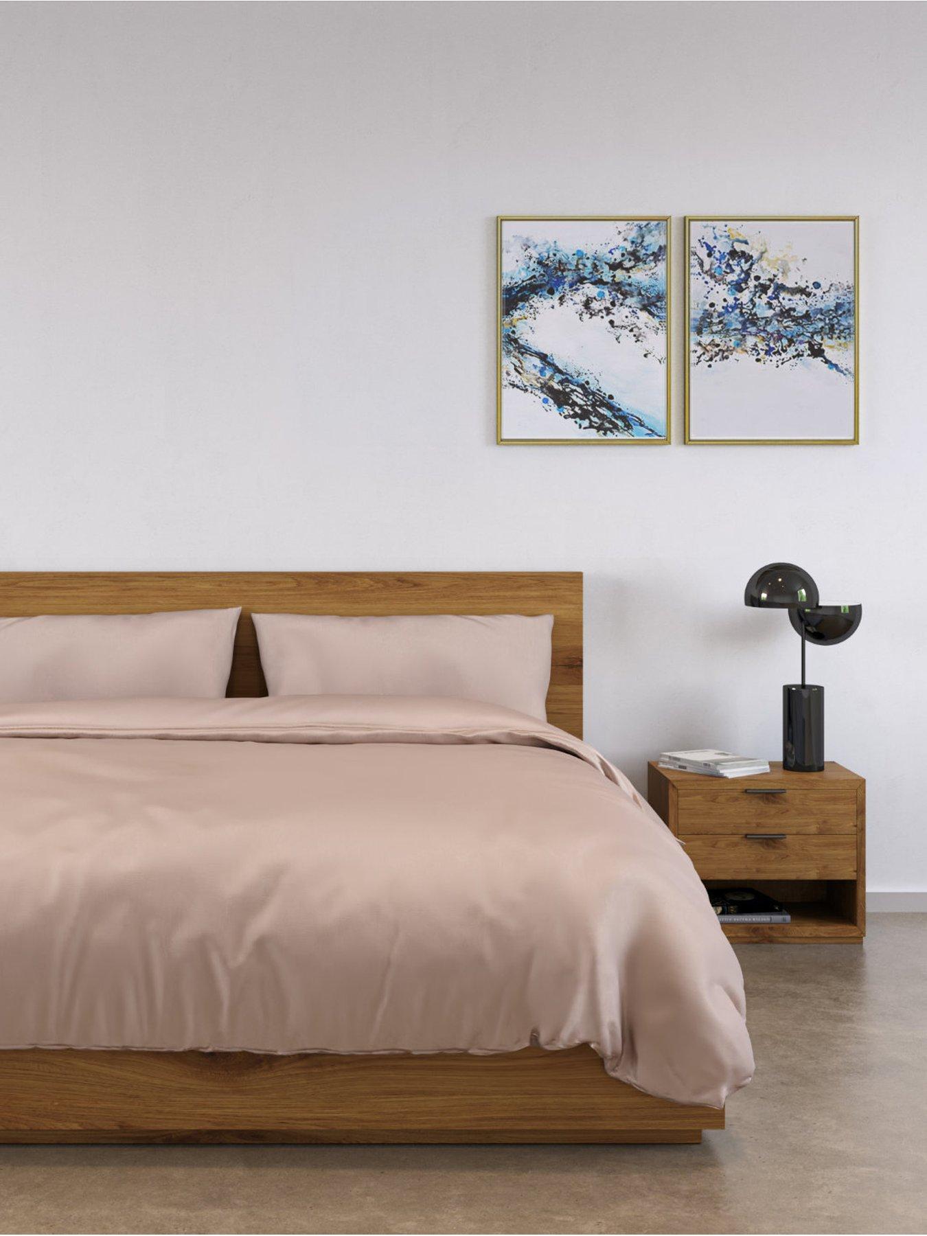 Image 3 of 5 of Panda London 100% Bamboo Pillowcase Pair - Pink