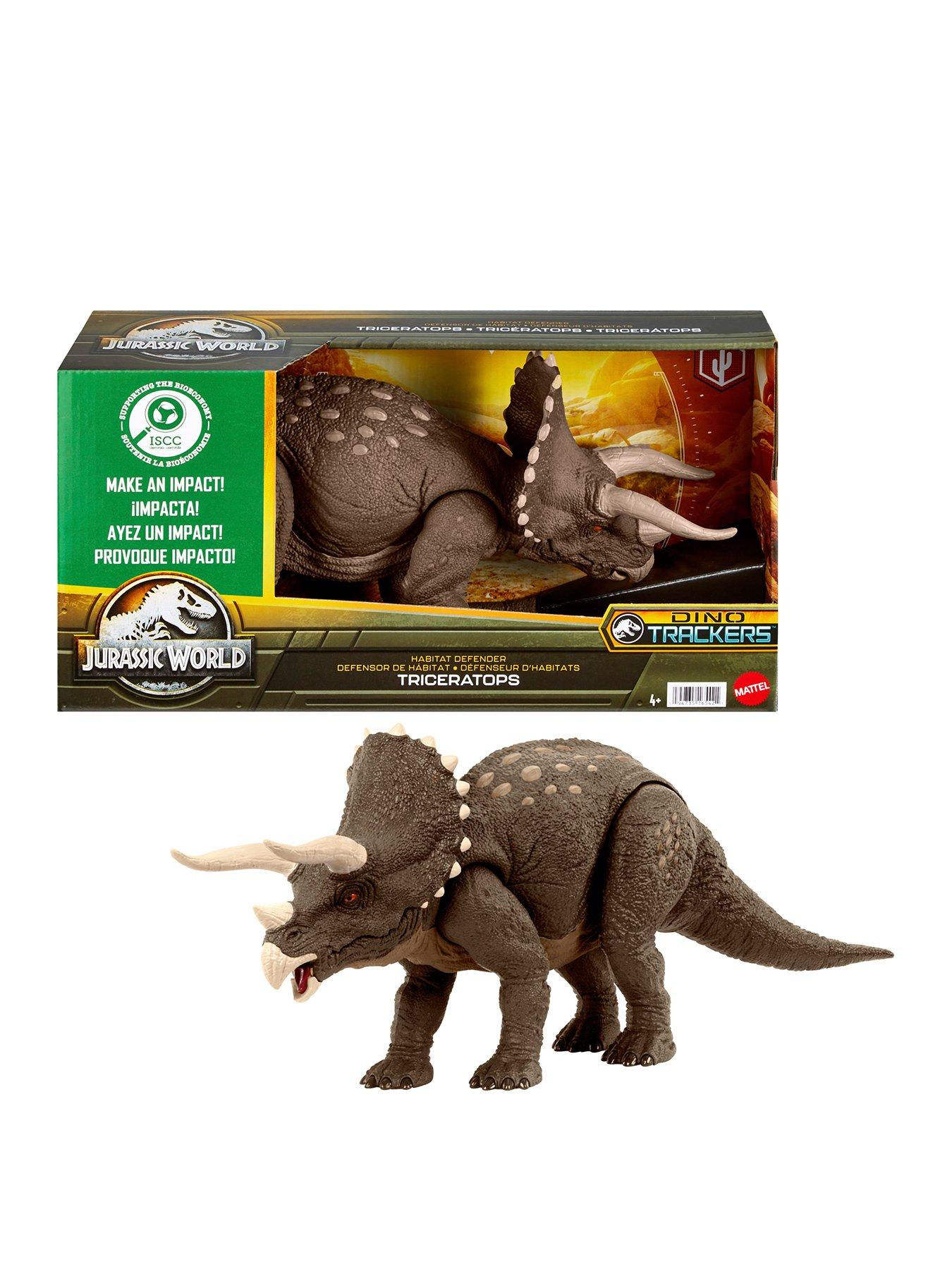 jurassic-world-habitat-defender-triceratops-dinosaur-figure