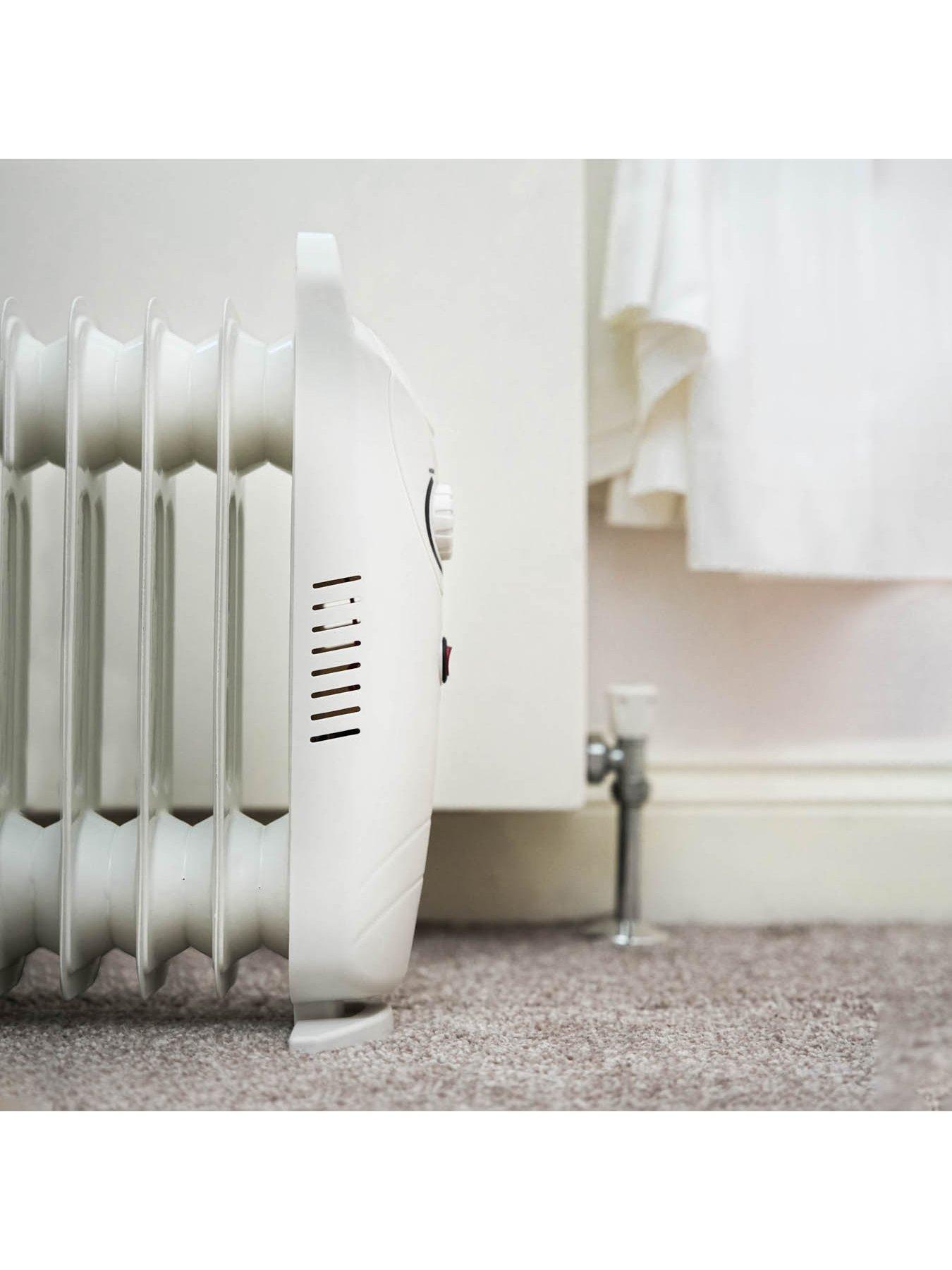 Image 4 of 5 of Streetwize Accessories 700W Oil Filled Radiator