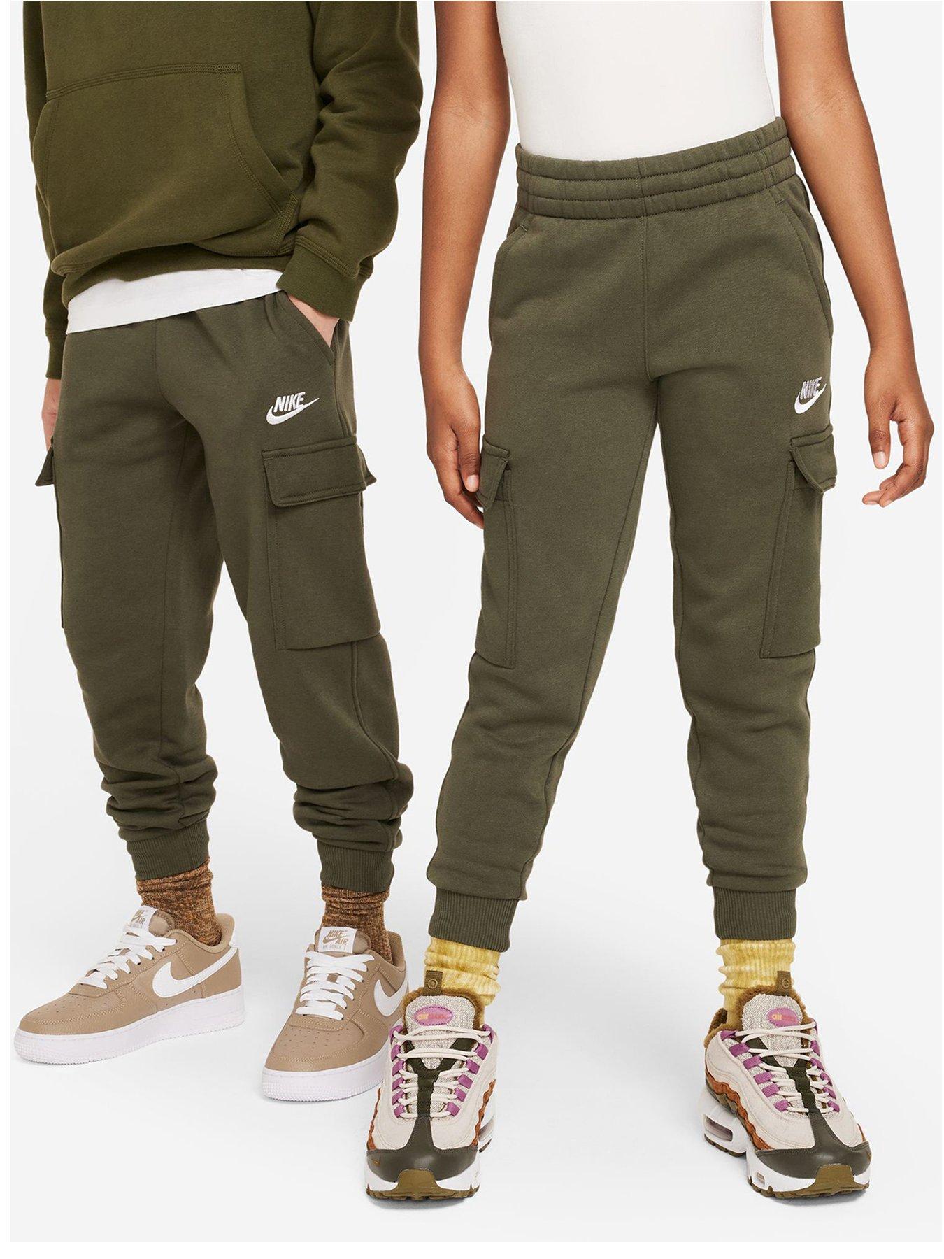 Nike Club Fleece Cuffed Cargo Sweatpants In Khaki - Khaki-green