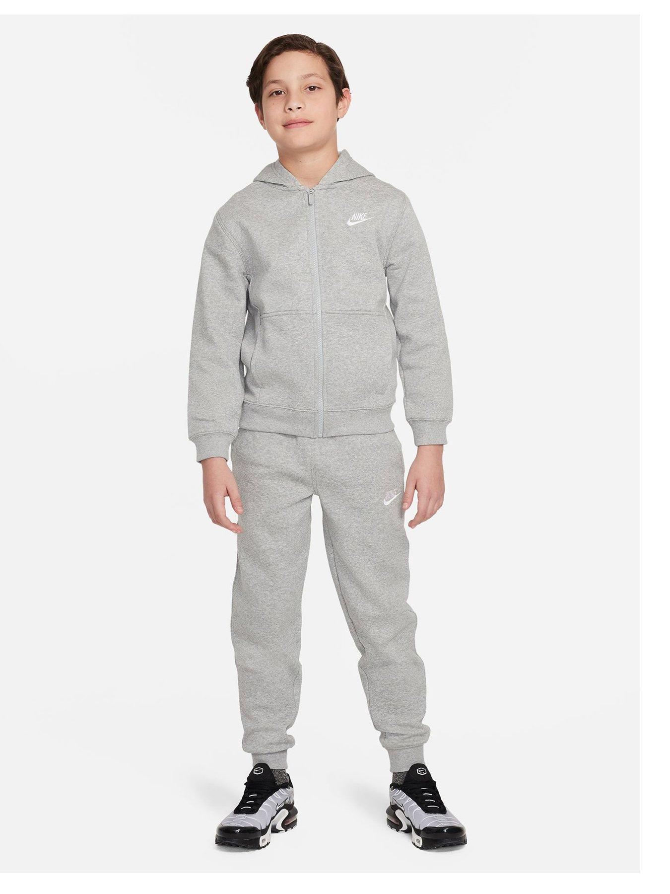 Sports direct clearance boys nike tracksuit