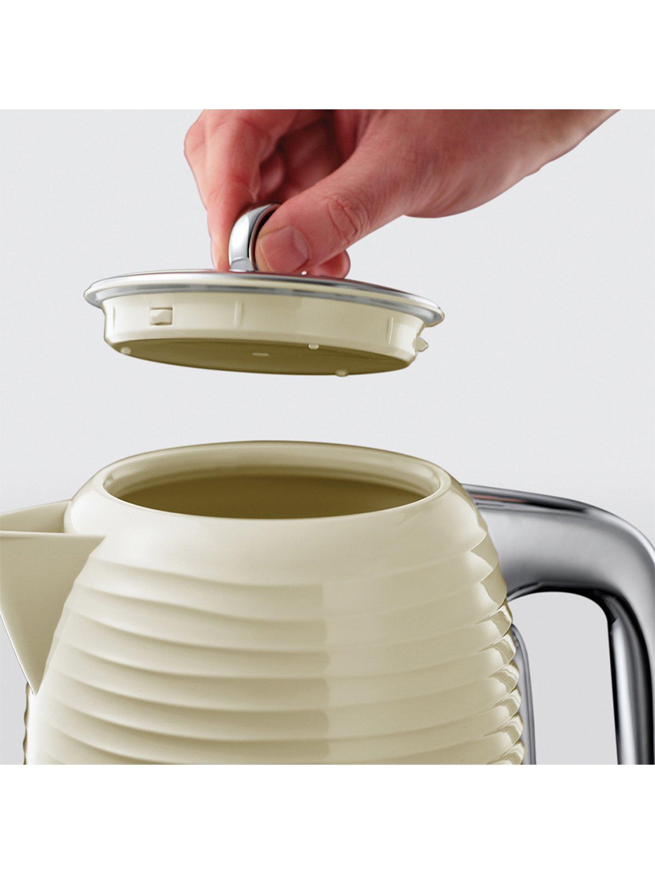 Russell hobbs outlet cream kettle