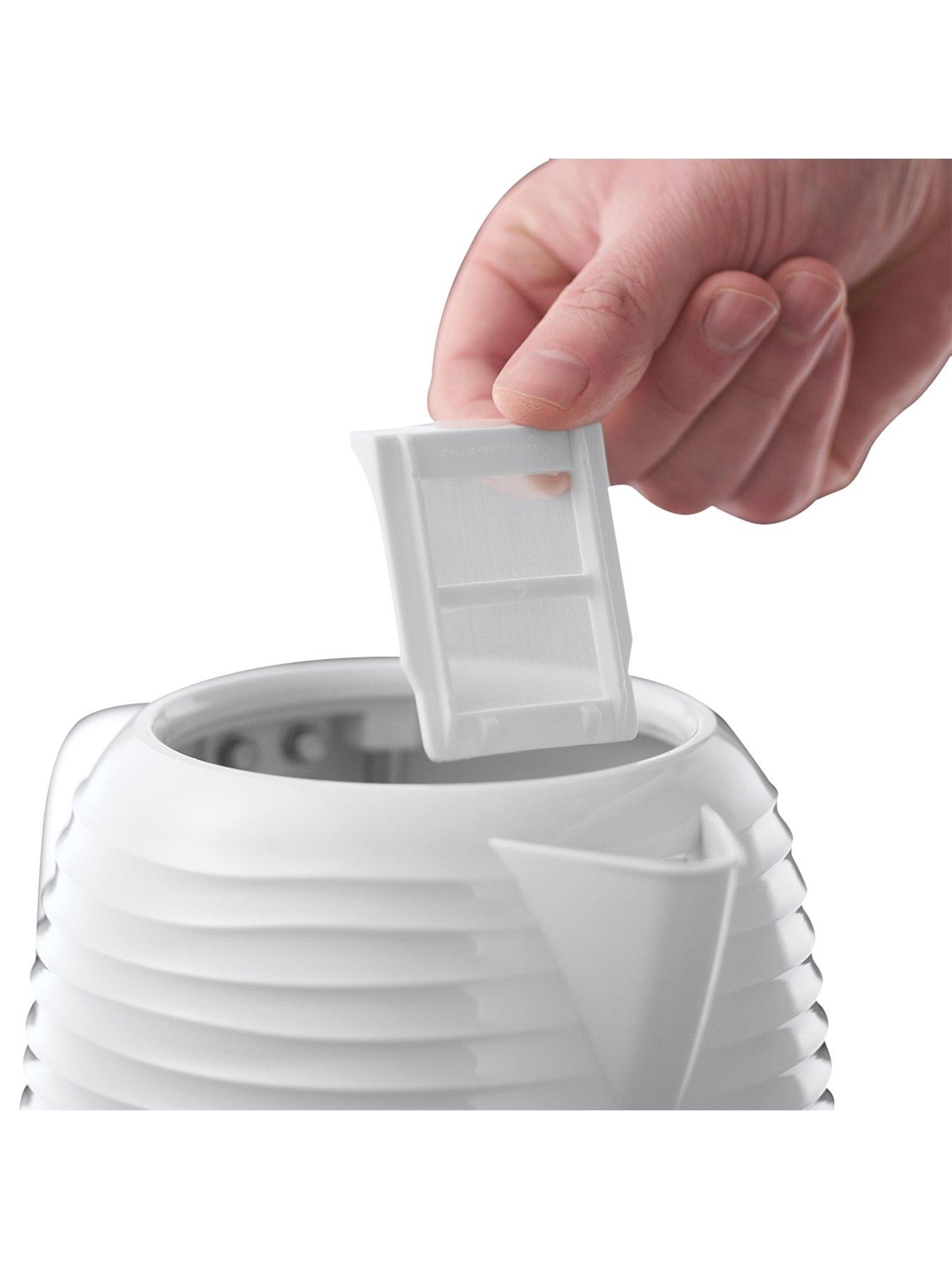 Image 4 of 7 of Russell Hobbs Inspire White Kettle &amp; Toaster Bundle
