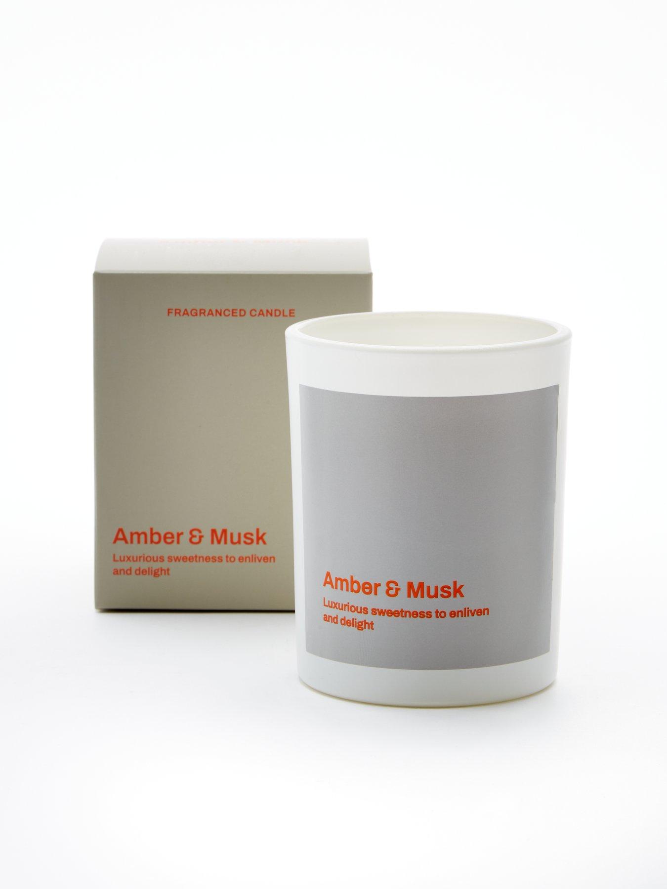 Image 2 of 5 of Everyday Candle &ndash; Amber and Musk
