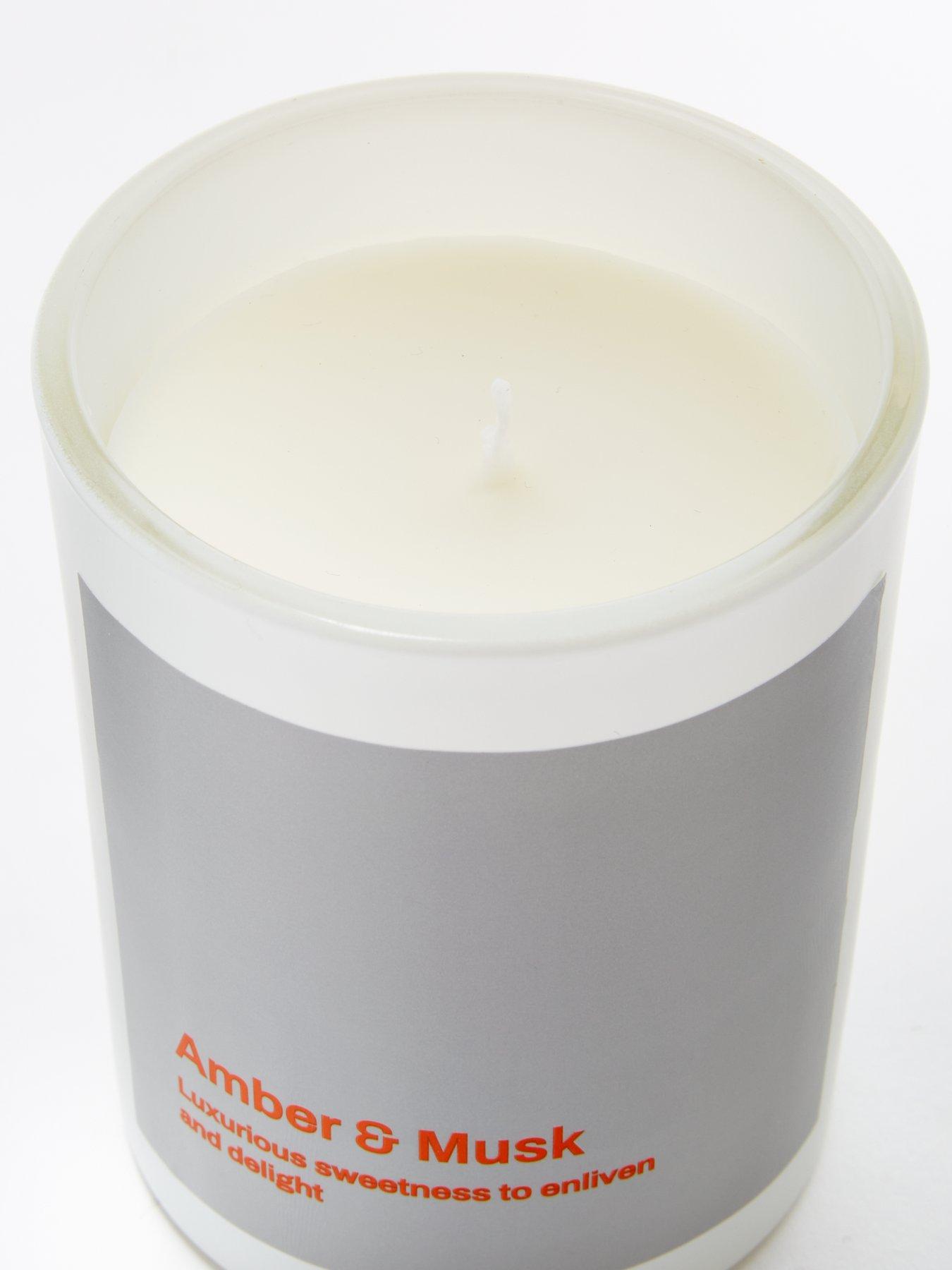 Image 5 of 5 of Everyday Candle &ndash; Amber and Musk