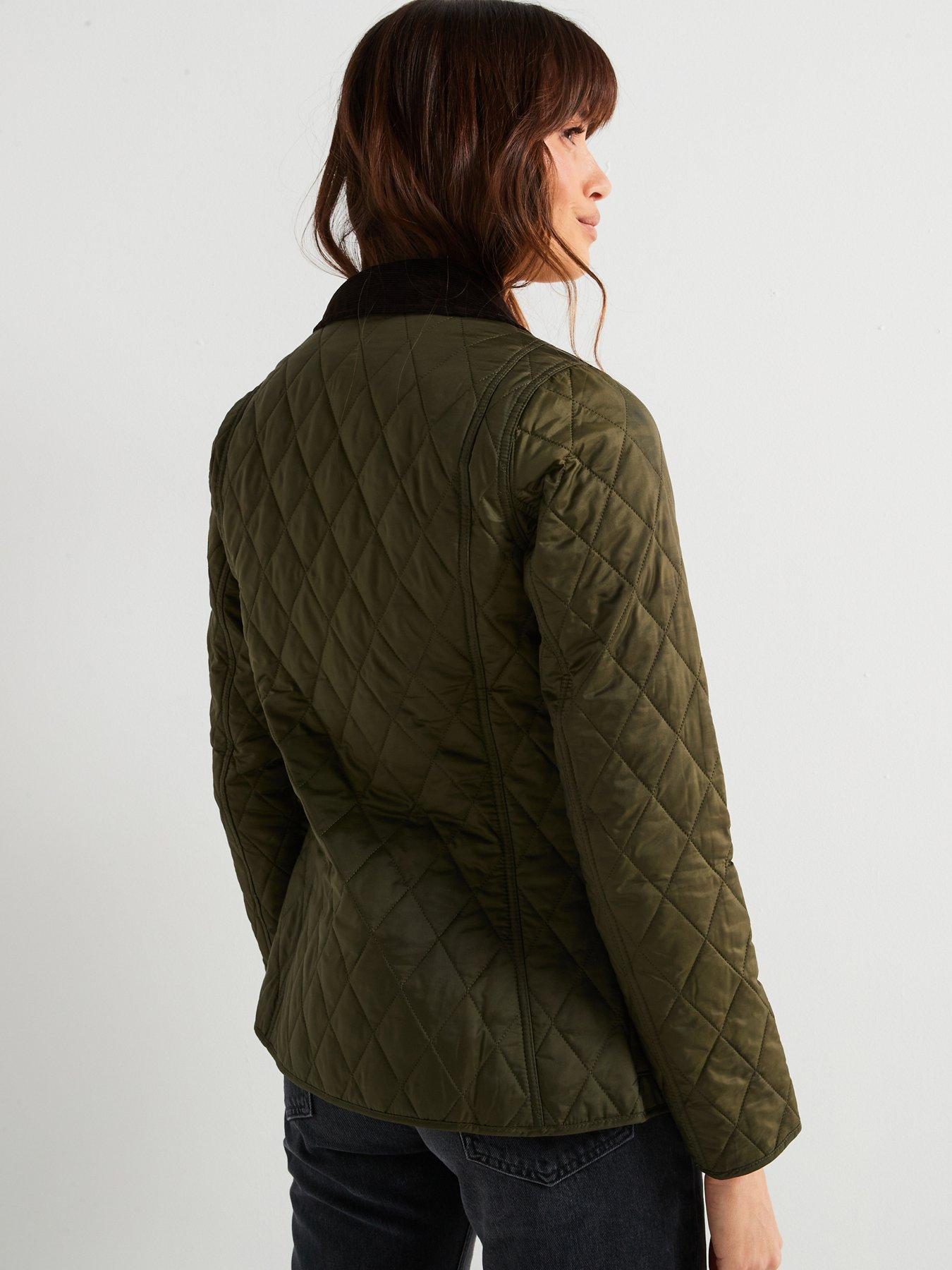 Womens barbour quilted hot sale jacket with hood