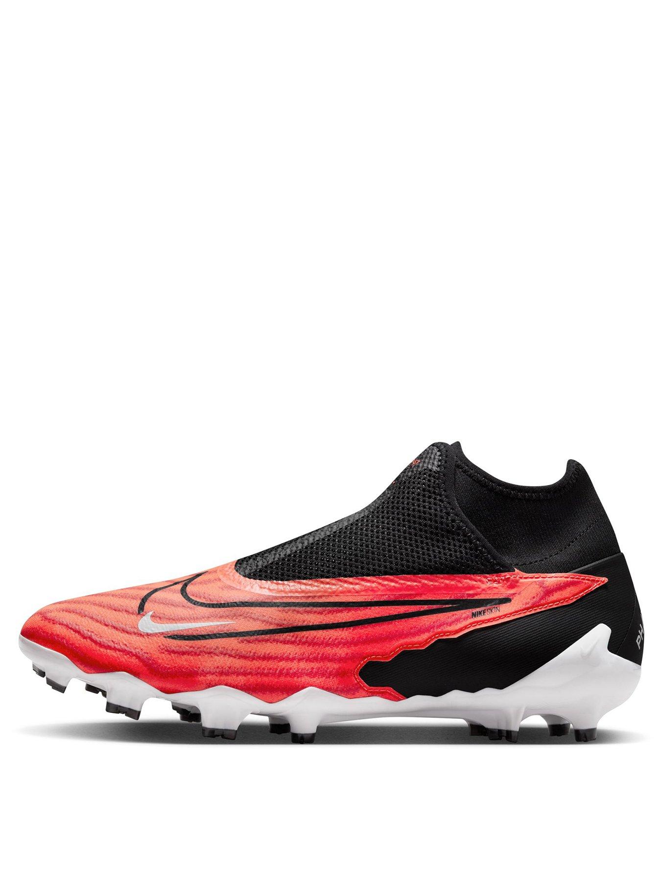 Nike mens football boots 2025 sale