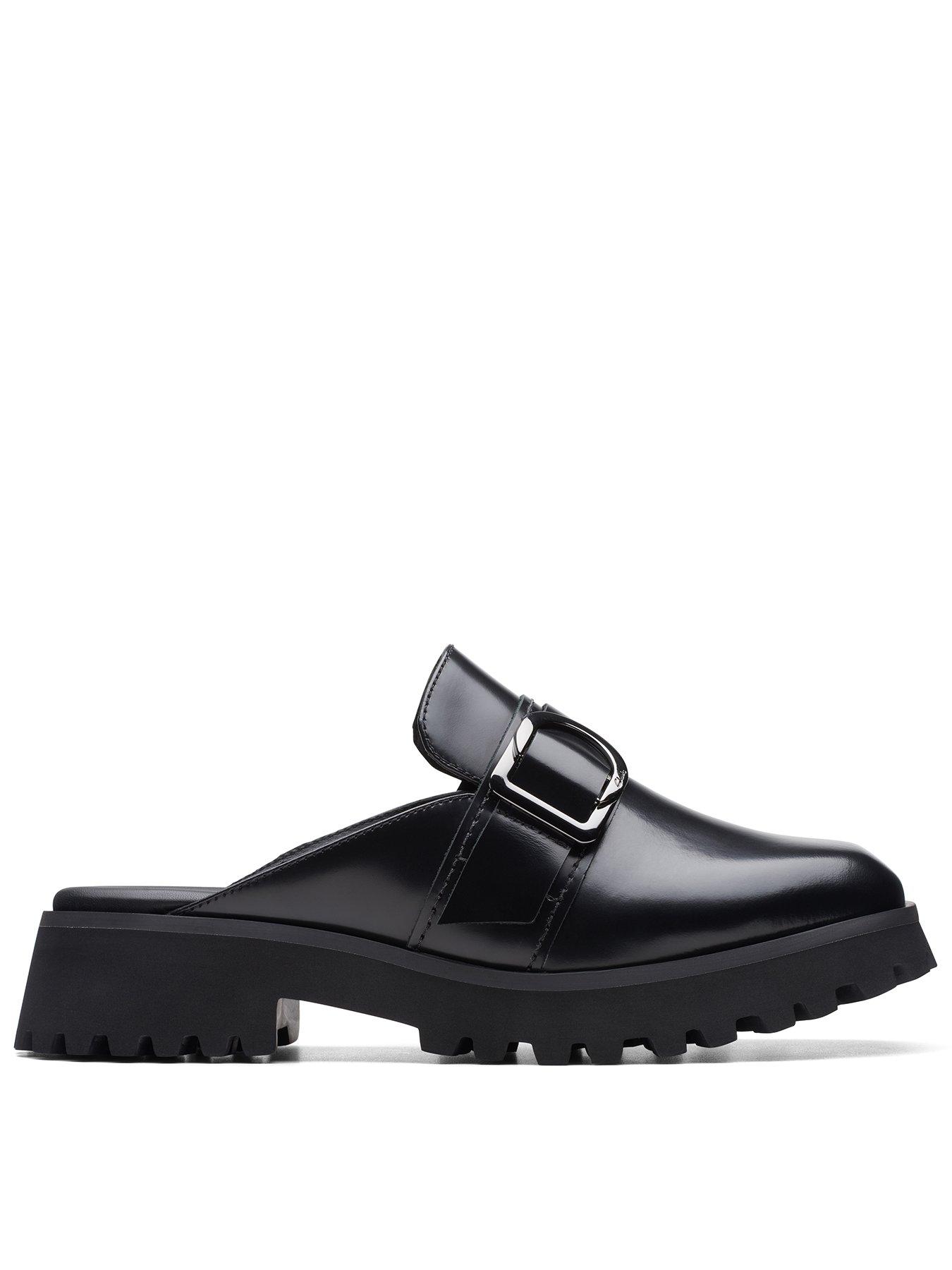 Clarks slip on store loafers