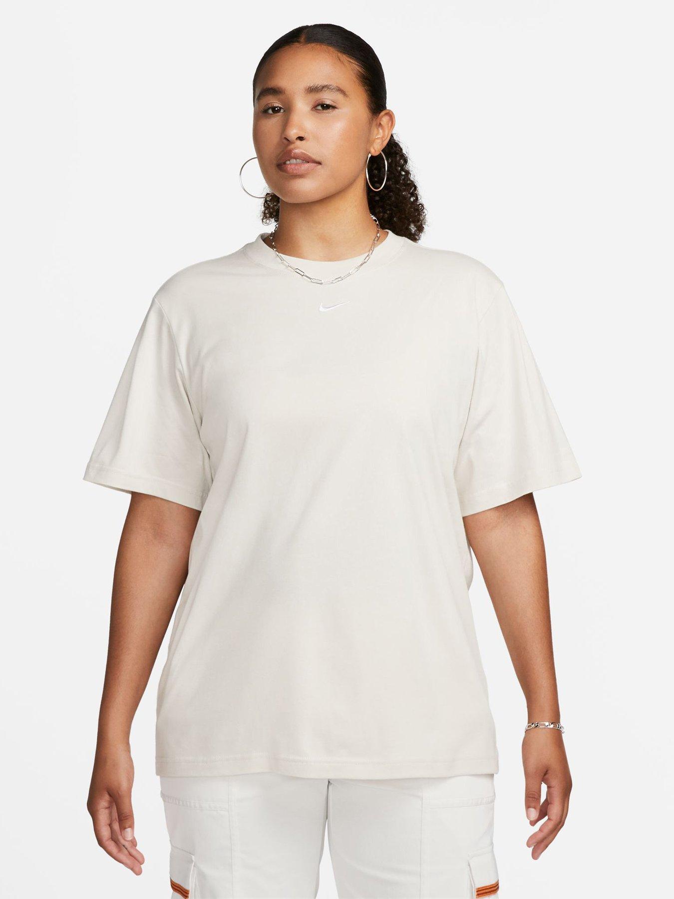 Ladies nike best sale t shirt sale