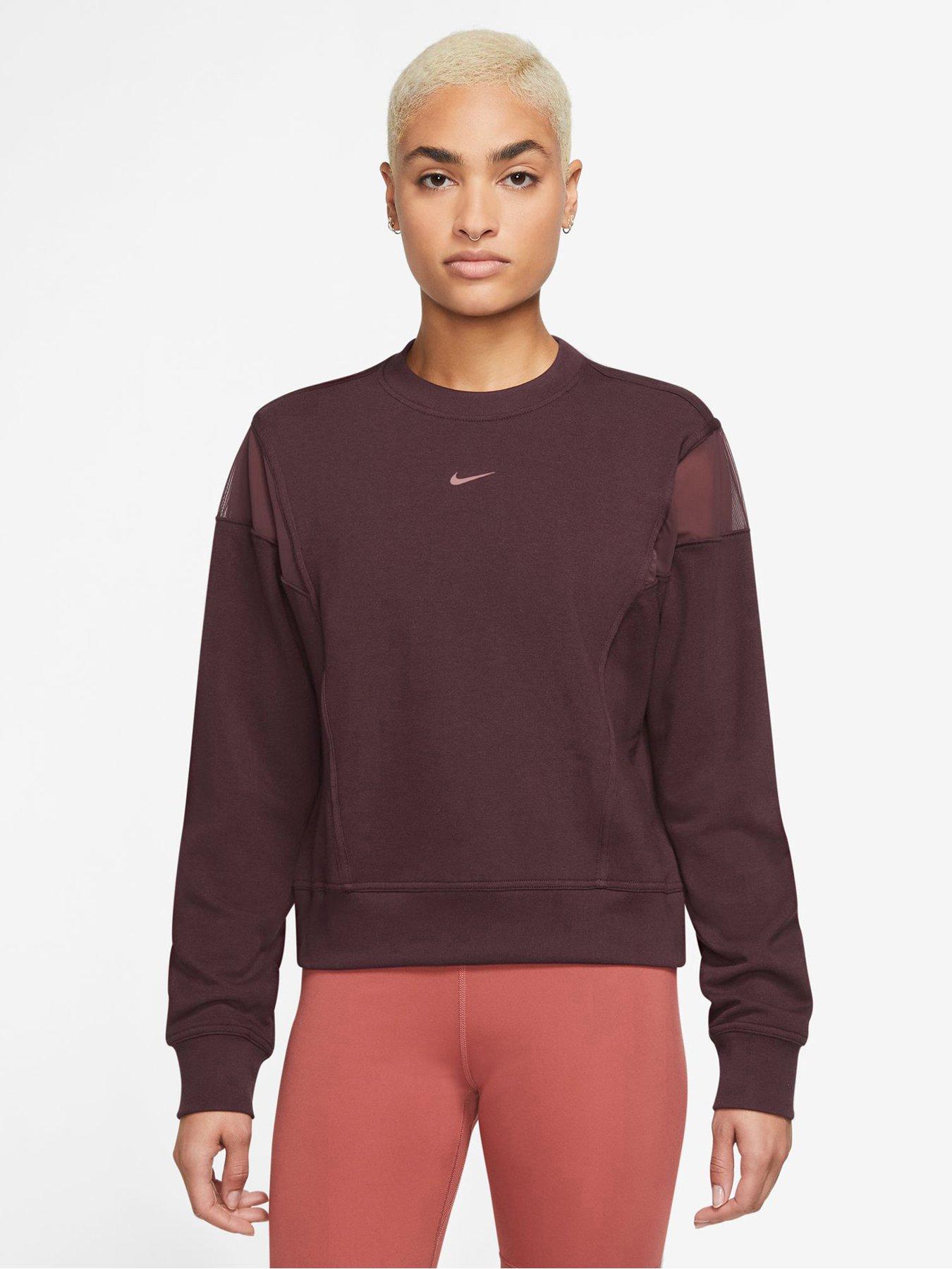 Red nike deals crew neck