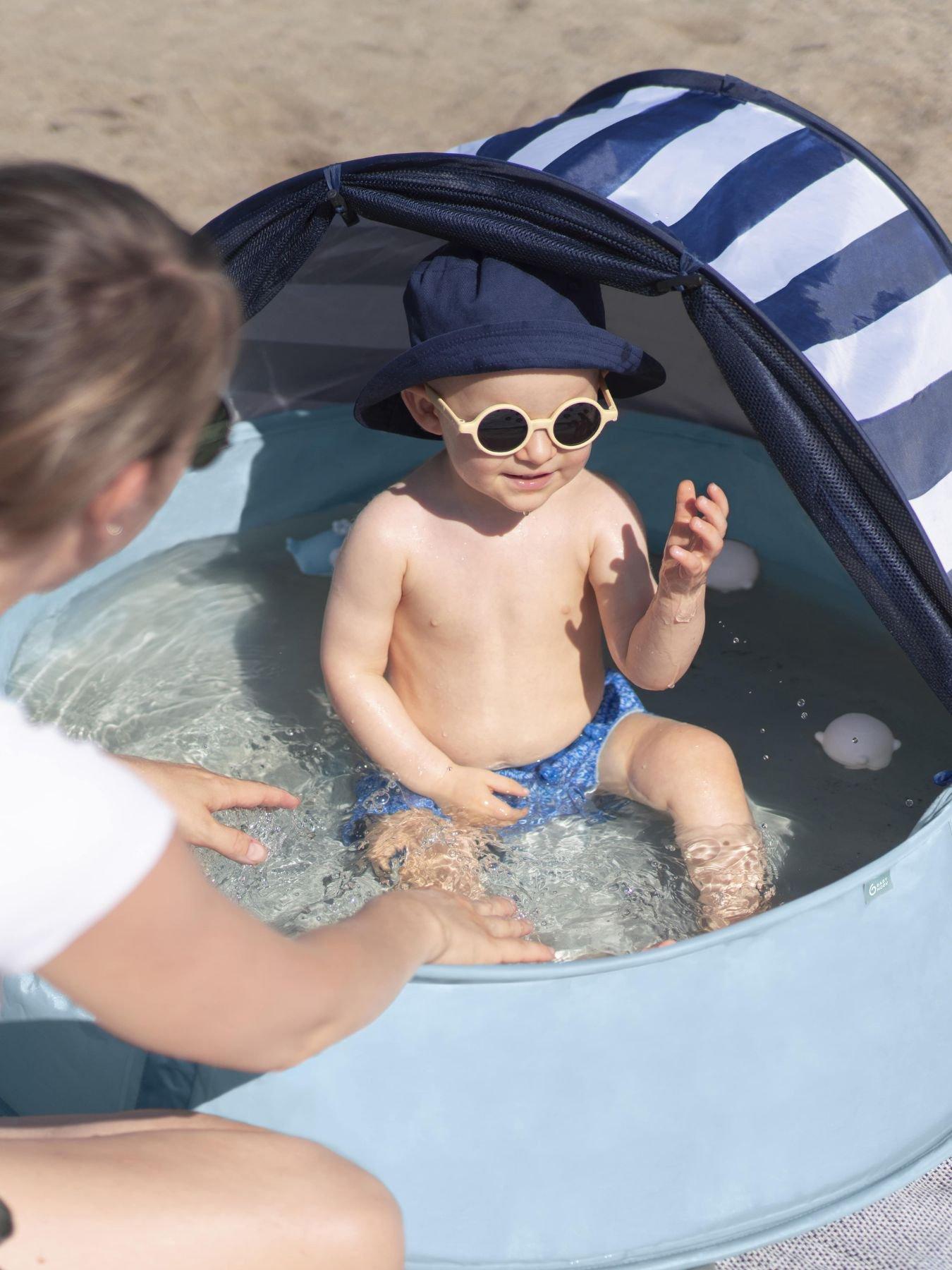 Baby Beach Tent, Pop Up Portable Beach Canopy, UV Protection Sun Shelter  with Pool for Infant (Stripe-Pink)